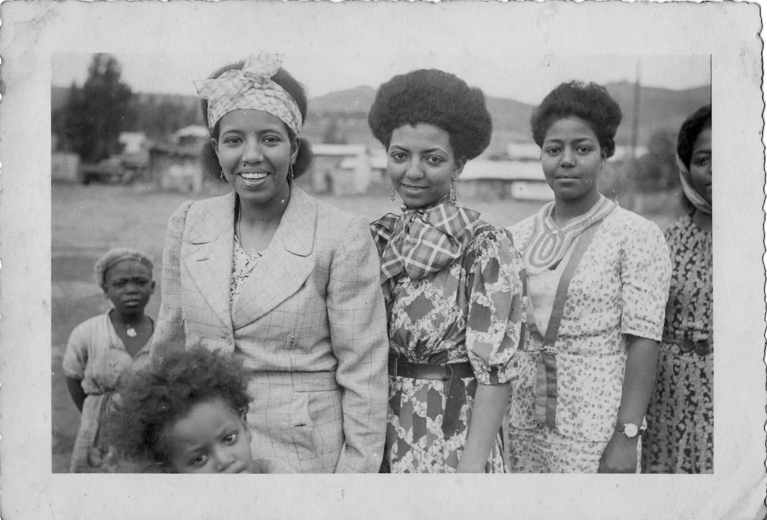 Senedu, Desta, Yewubdar Gebru