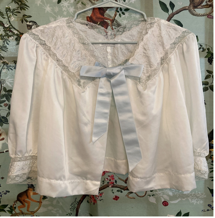 The Aunt Bee- Sorry, she's Sold. (But click to see Aunt Bee and her jacket.)