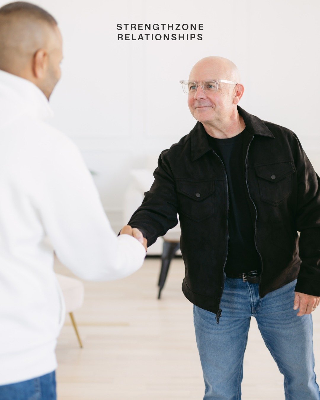 Guys, let's chat!

If you&rsquo;re here because your partner suggested couples therapy, I get it.

The idea of sitting in a room talking about feelings doesn&rsquo;t sound appealing or helpful. It can feel like you&rsquo;re walking into the lion's de