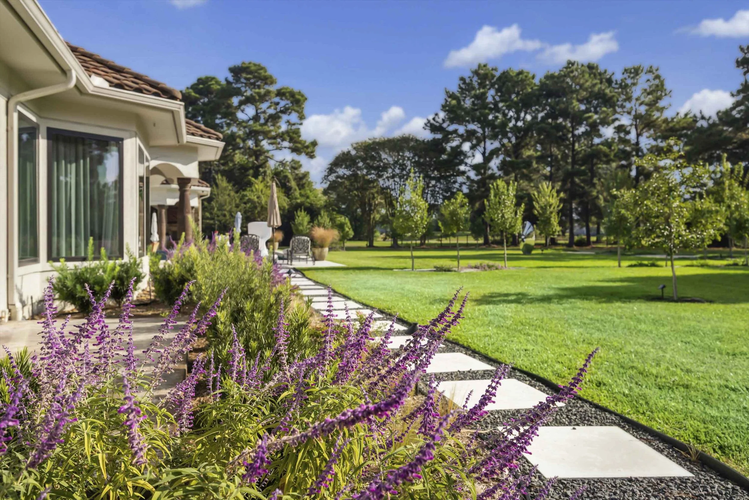 Landscaping Houston, Landscape Design and Irrigation Brian Gardens_5.JPG