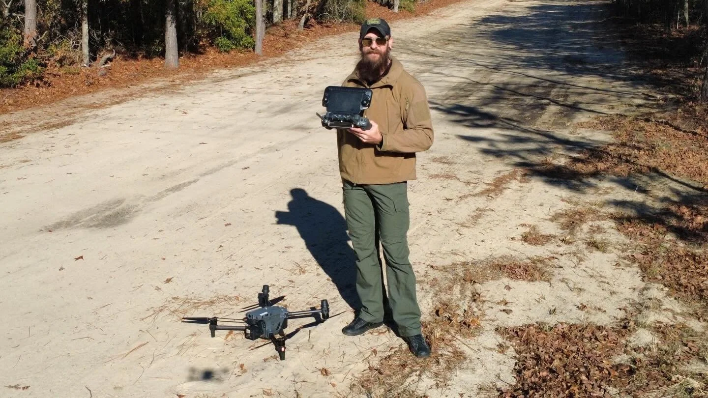 From dirt roads to detailed data, Manna Aerial gets it done.  Licensed. Local. Locked in.