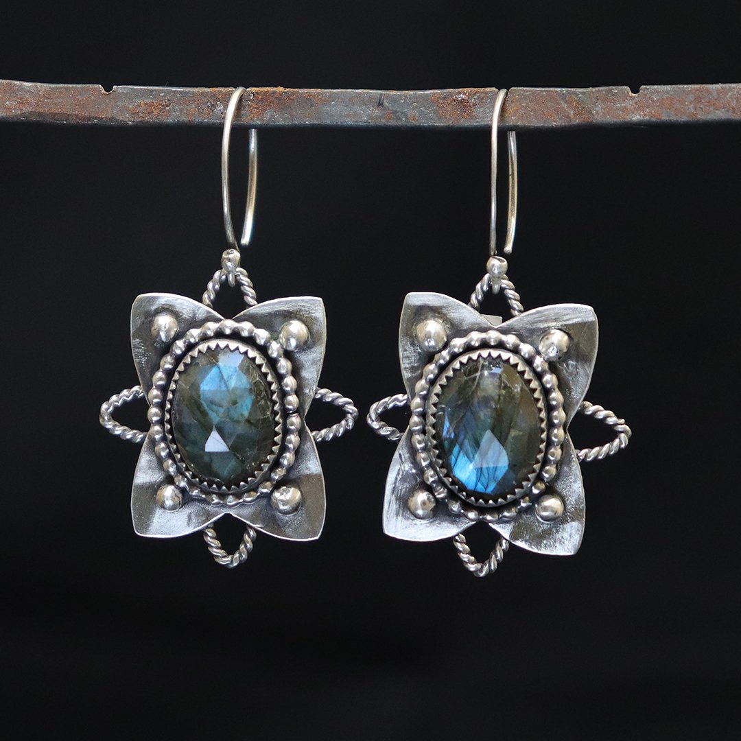One of a kind sterling silver earrings with quatrefoil design and labradorite