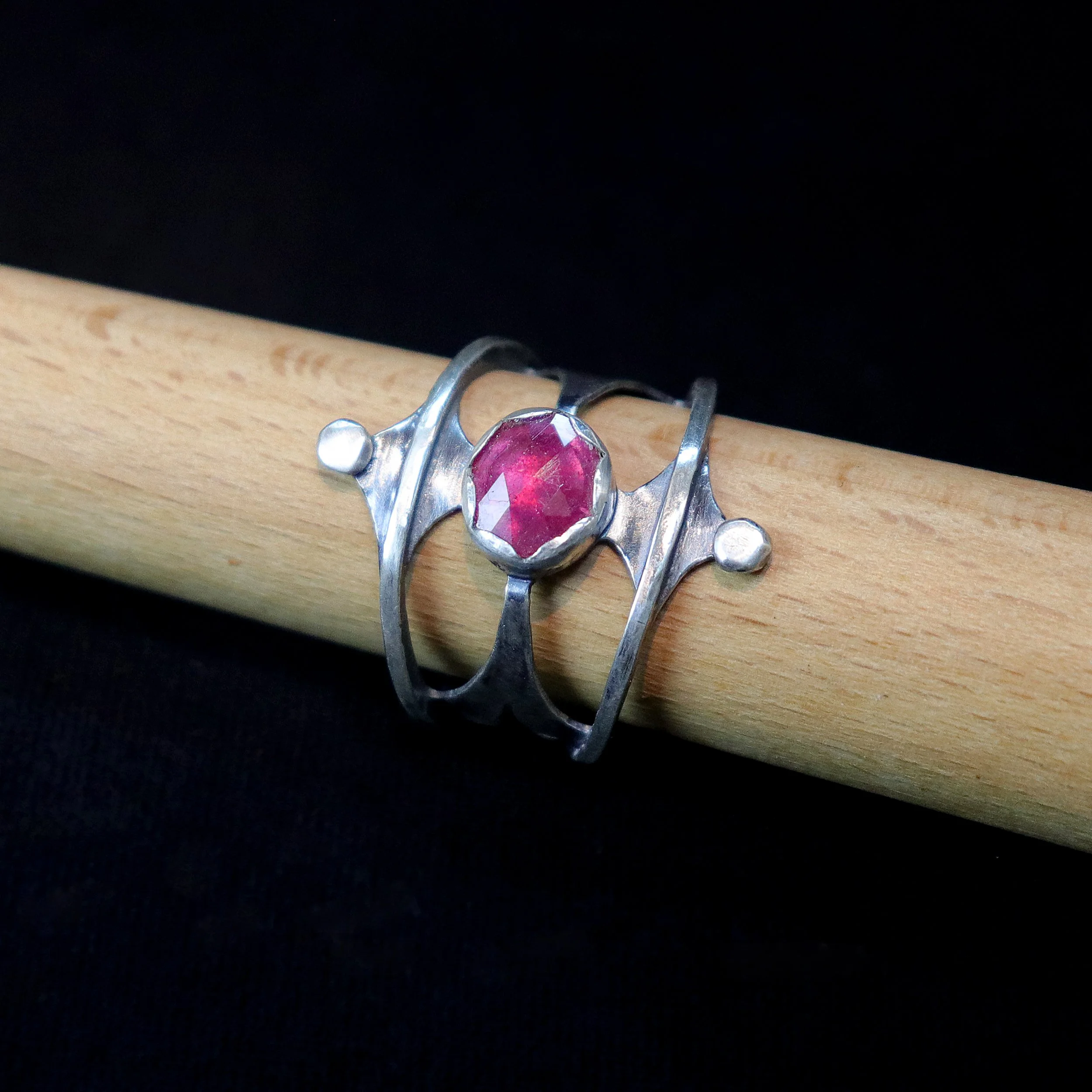 Rubelite Garnet Openwork Ring-3.jpg