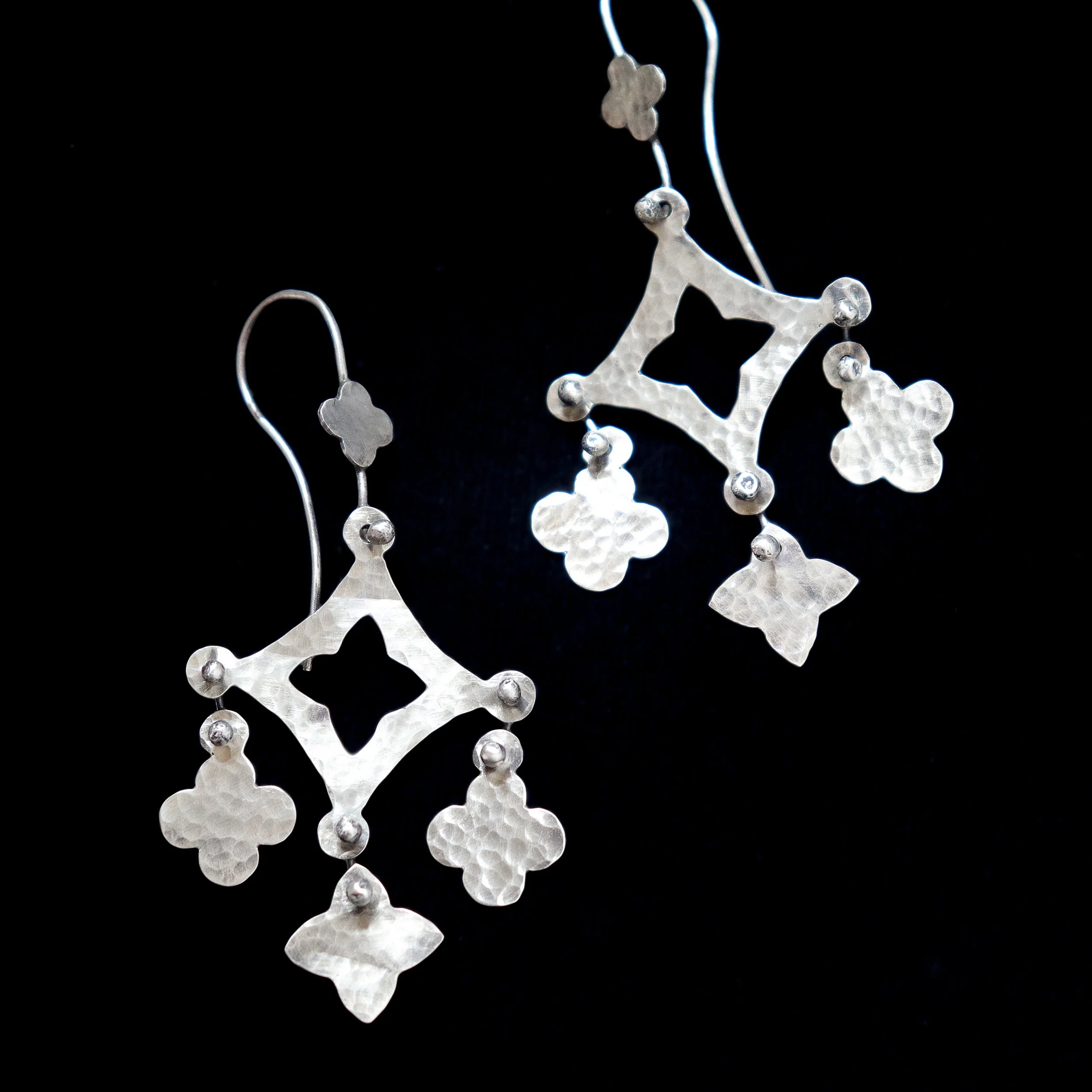Four point star with dangles earrings-3.jpg