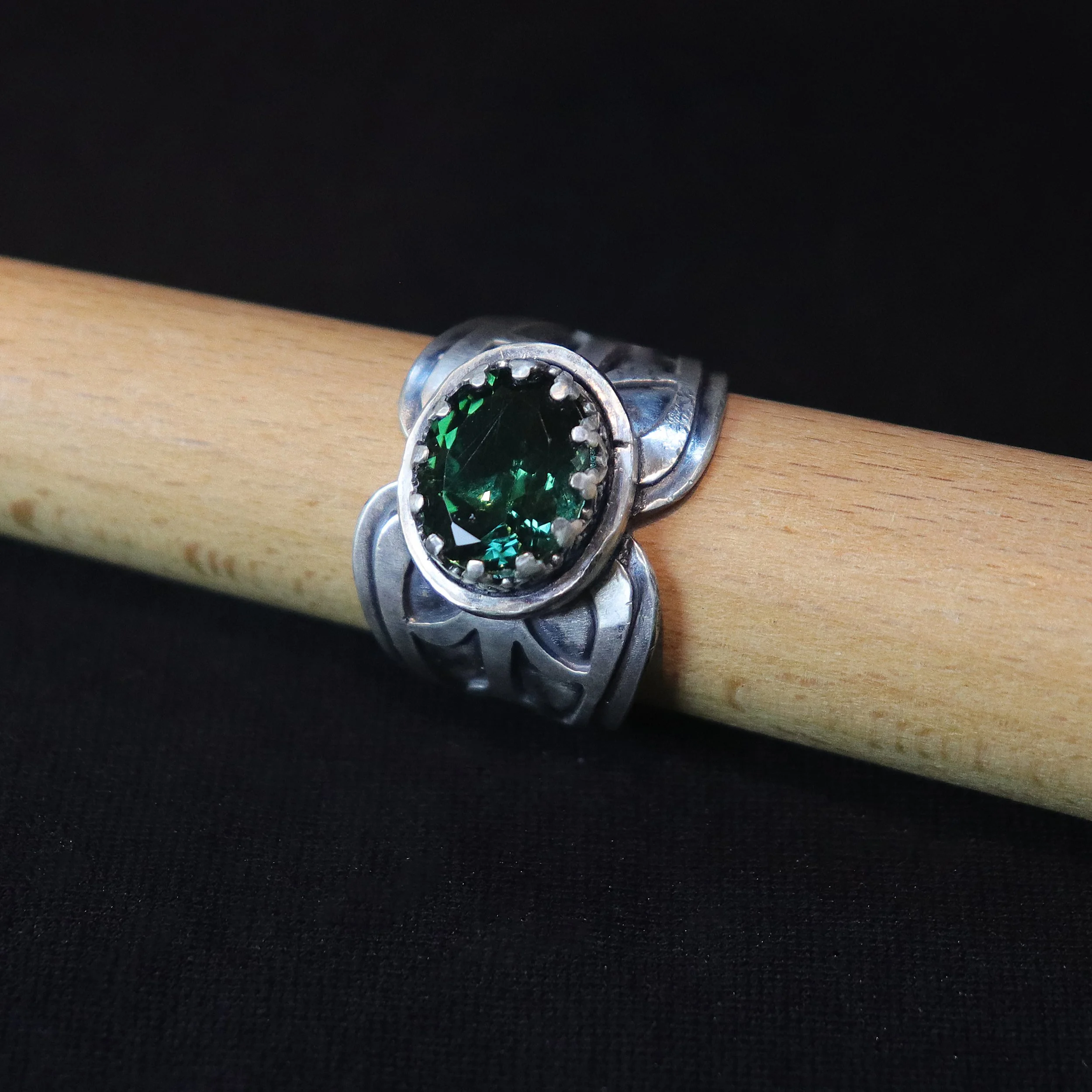 Green Kyanite Tapestry Ring-4.jpg