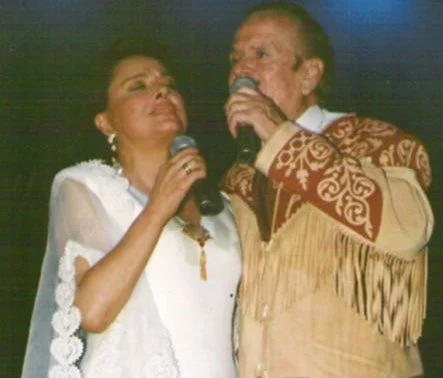 © 2026 María De Lourdes - OficialMx