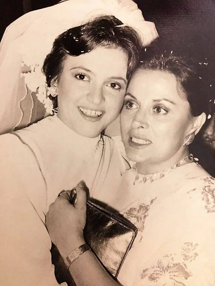 María De Lourdes y su hija Susana