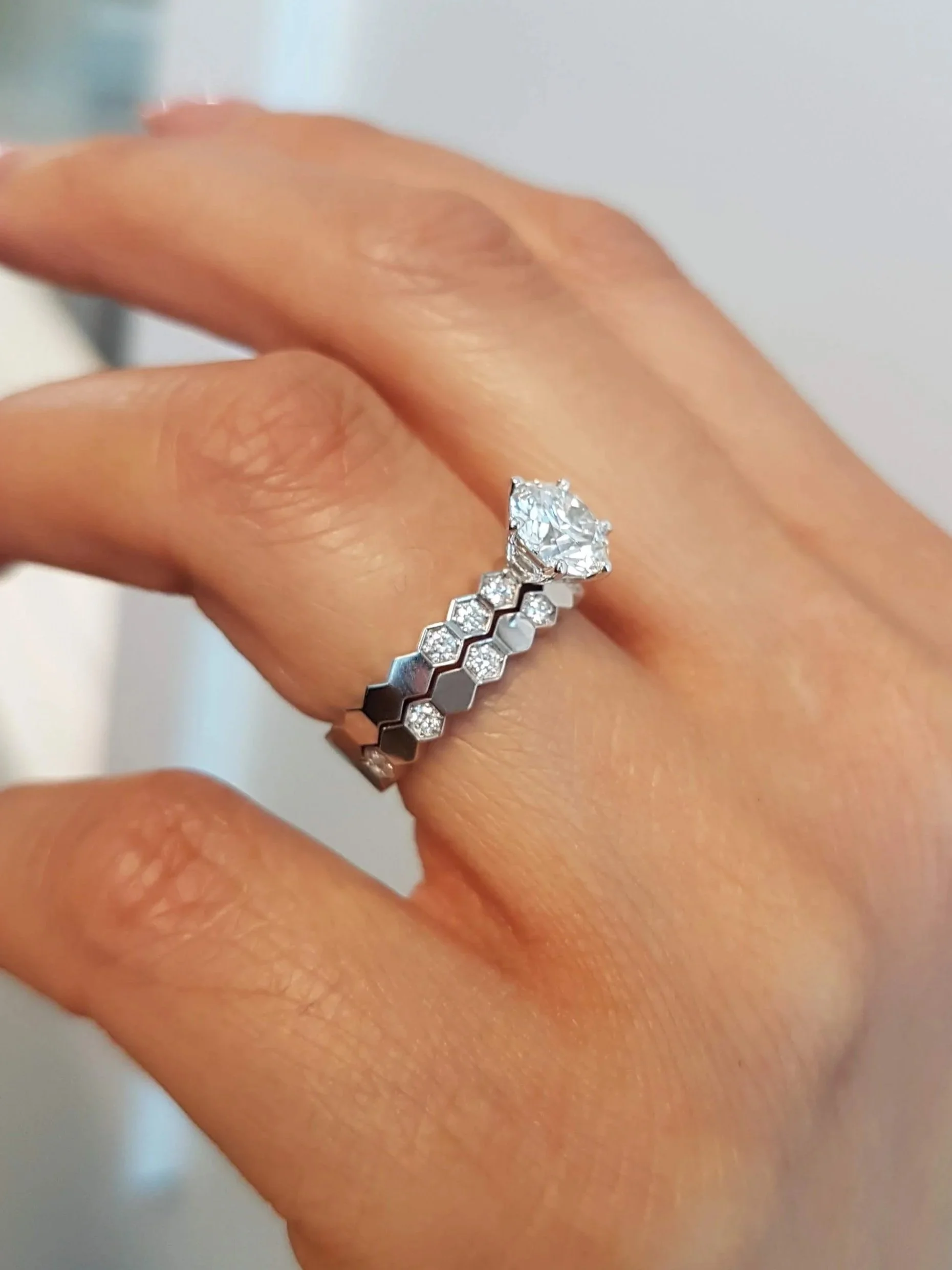 Honeycomb inspired diamond wedding set in 19K white gold