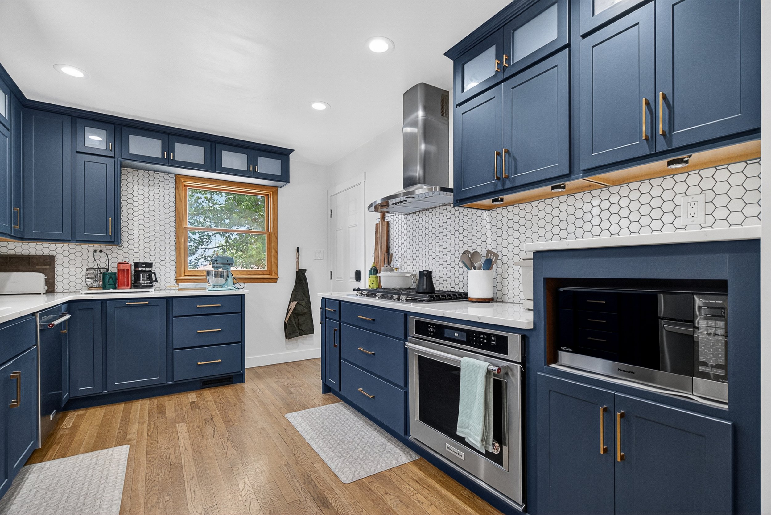 Upstair Interior Kit Overview-1.jpg