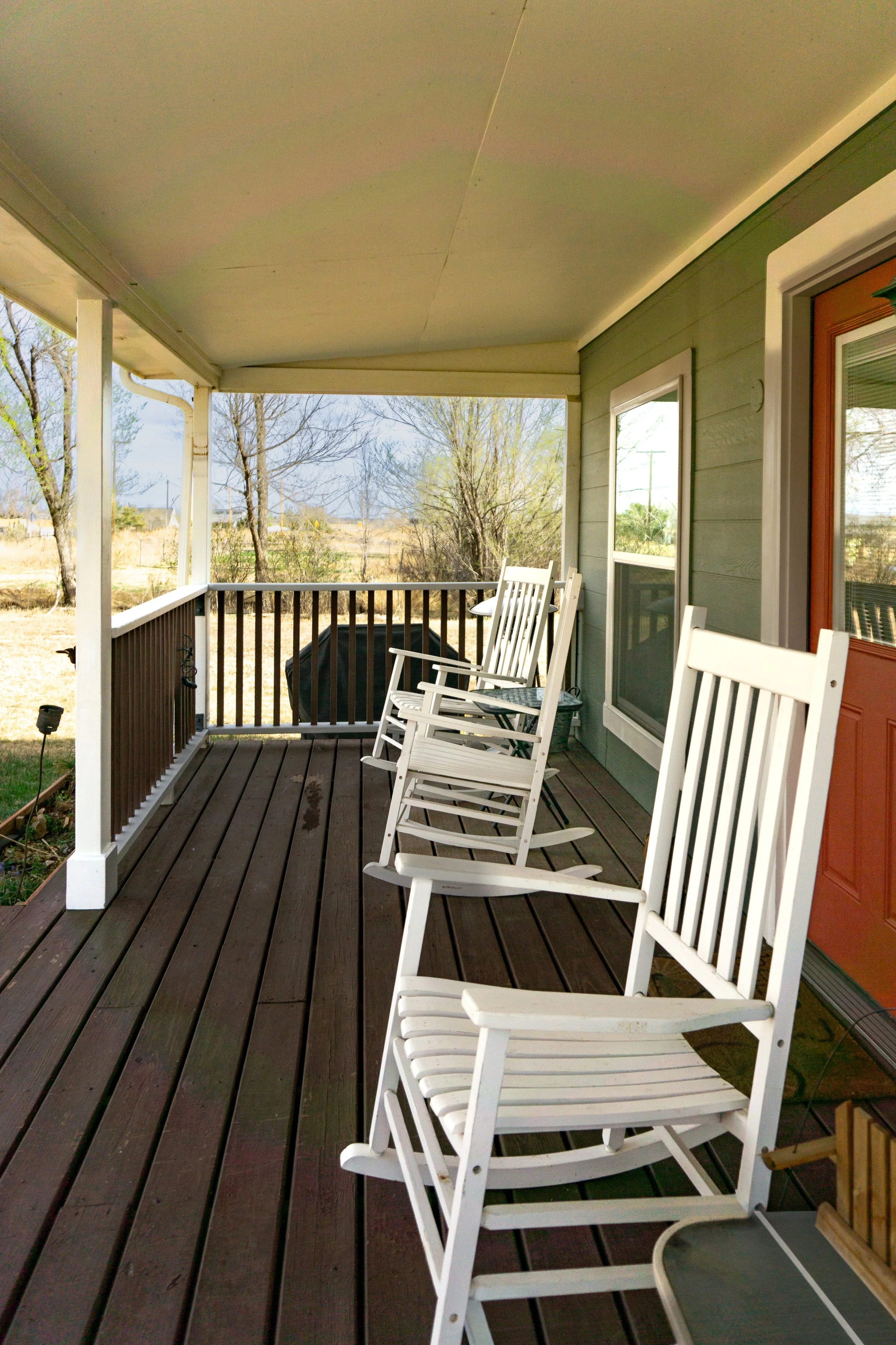 12418 Grey Exterior Porch.jpg
