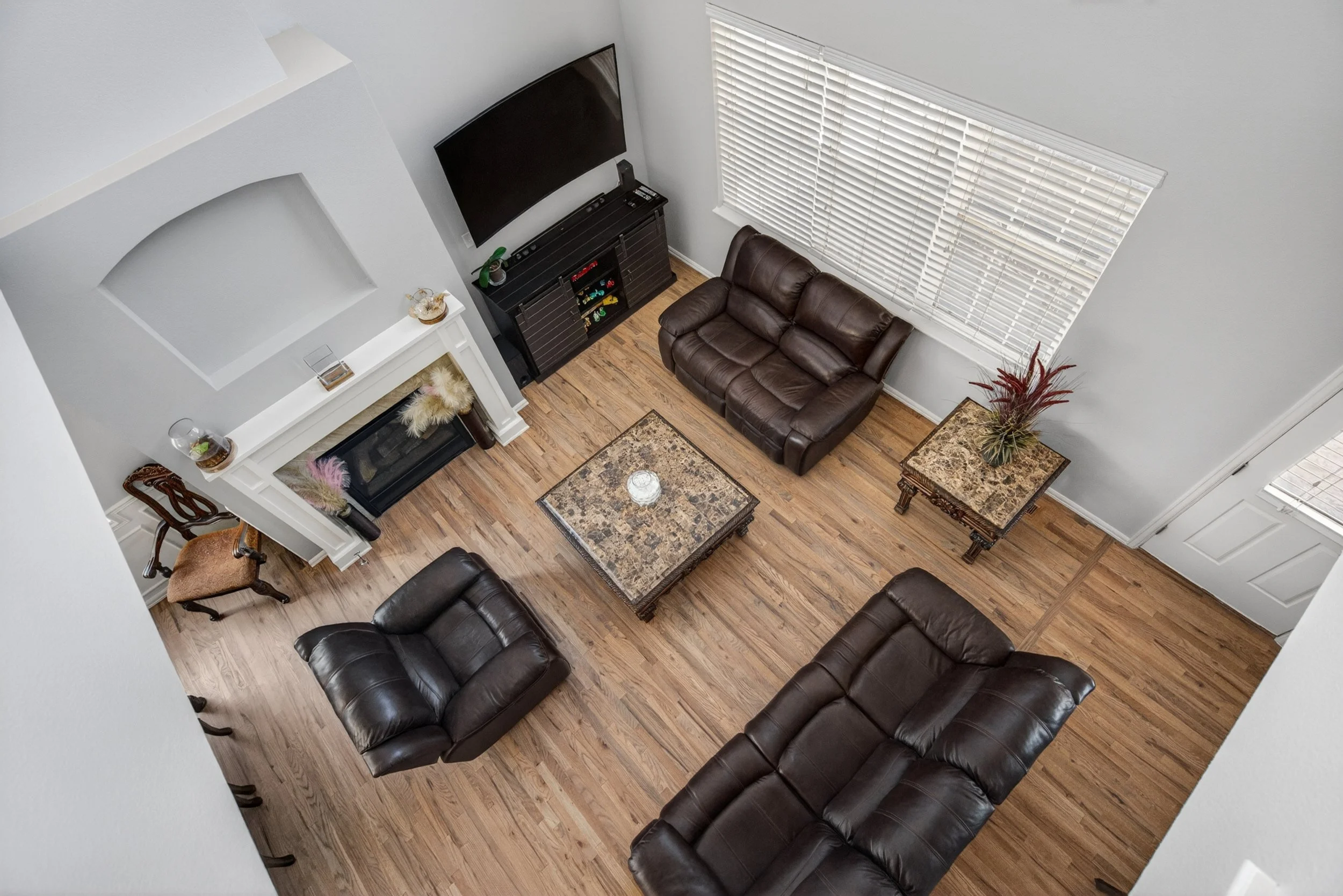 Interior - Birds eye down to LR-1.jpg
