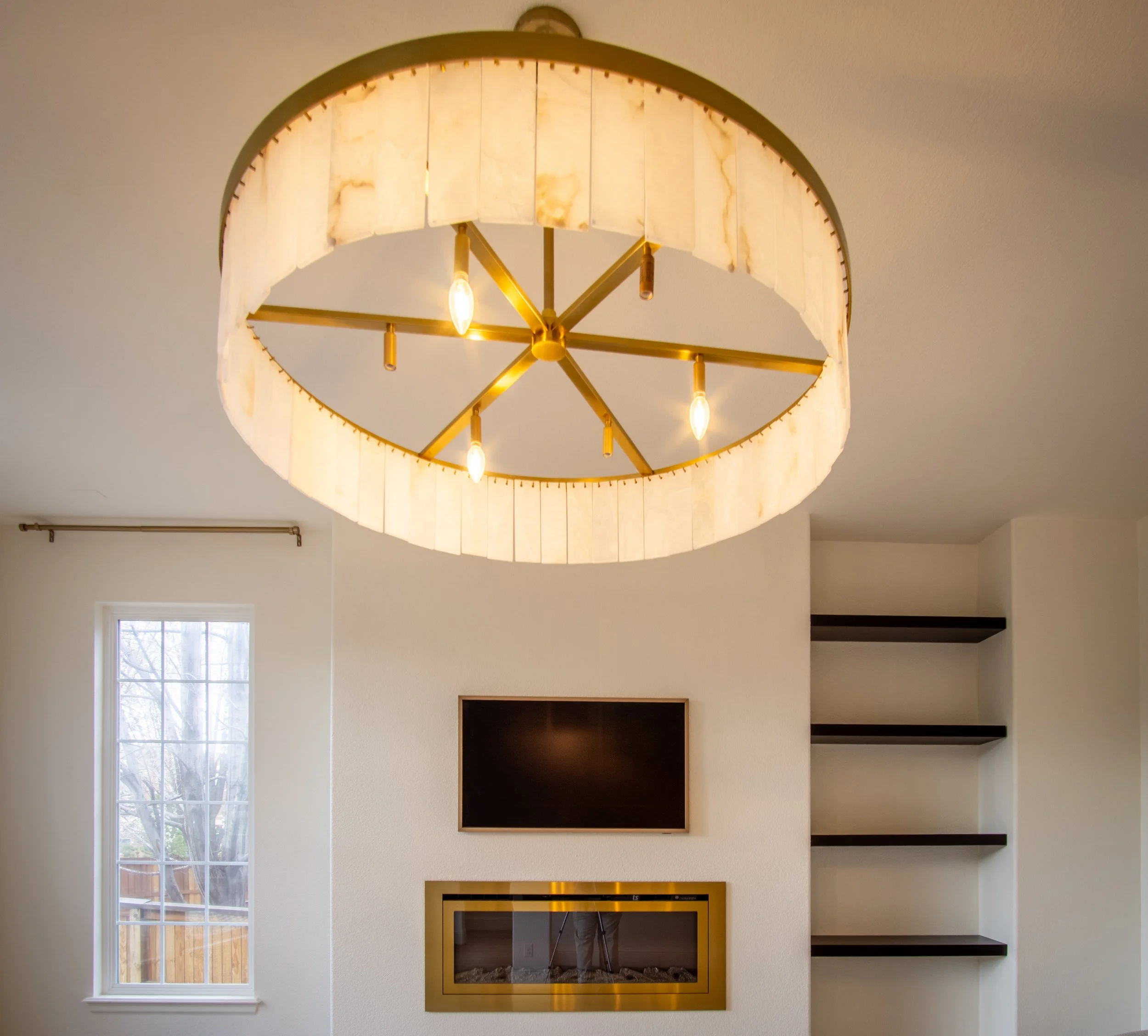 Shenstonr Parker- Main Floor - LR Lamp Detail.jpg