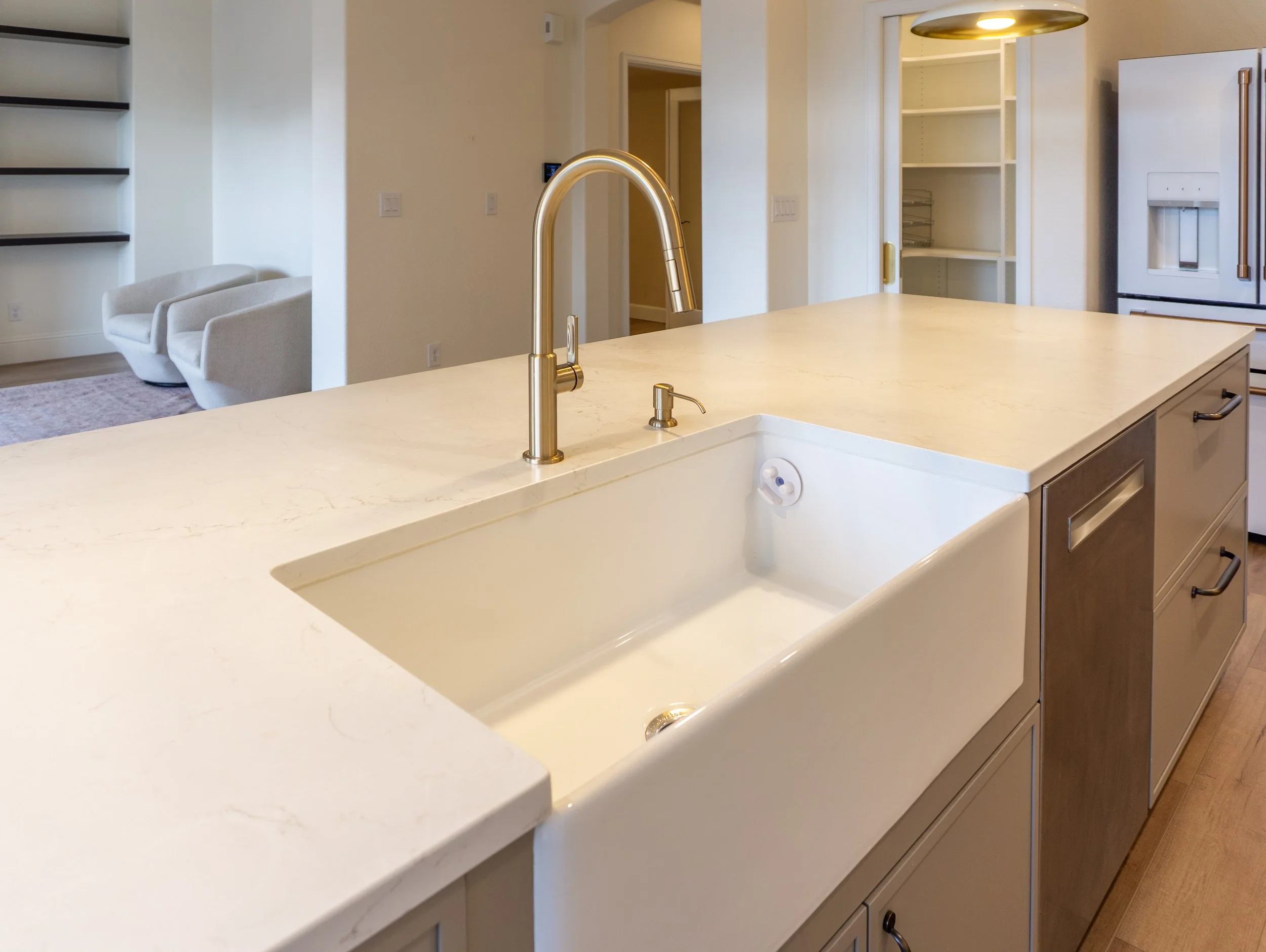 Shenstonr Parker- Main Floor - Kitchen Sink.jpg