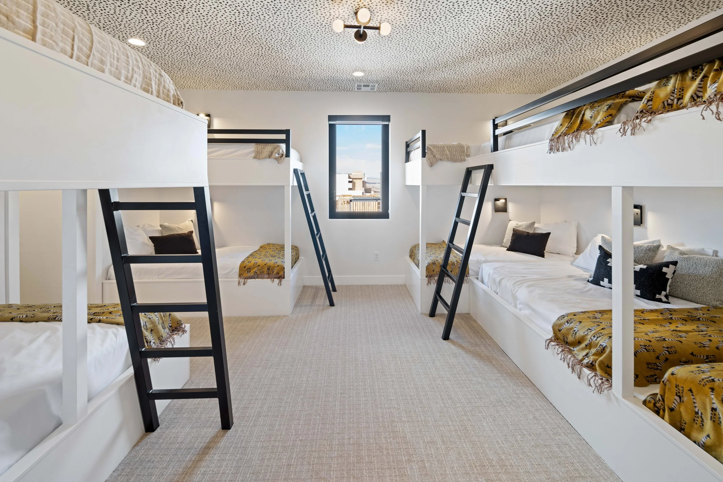 27 Cedar Pointe Homes-33.jpg