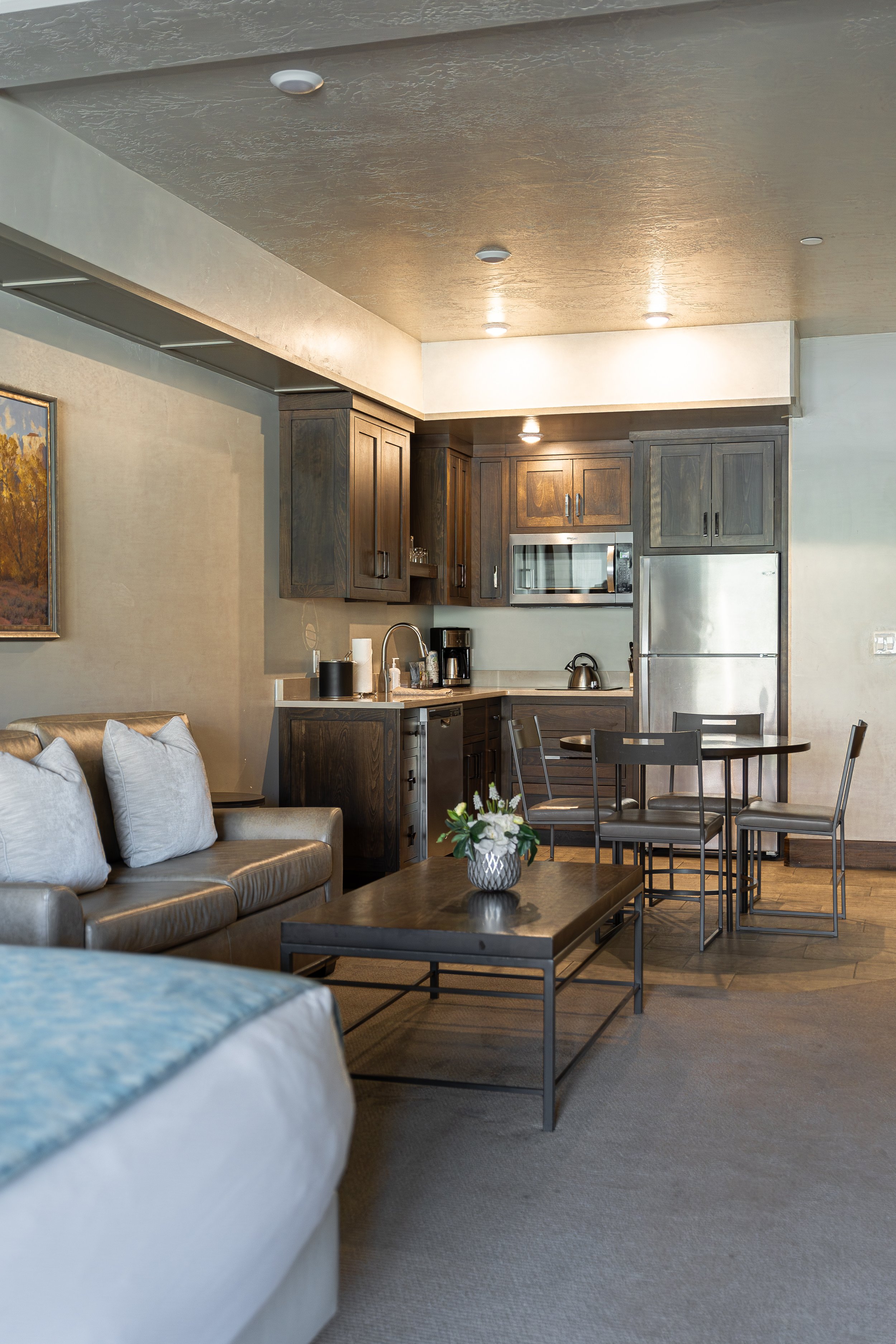 PrestigeWoodworks_Cable_Mountain_Lodge-25.jpg