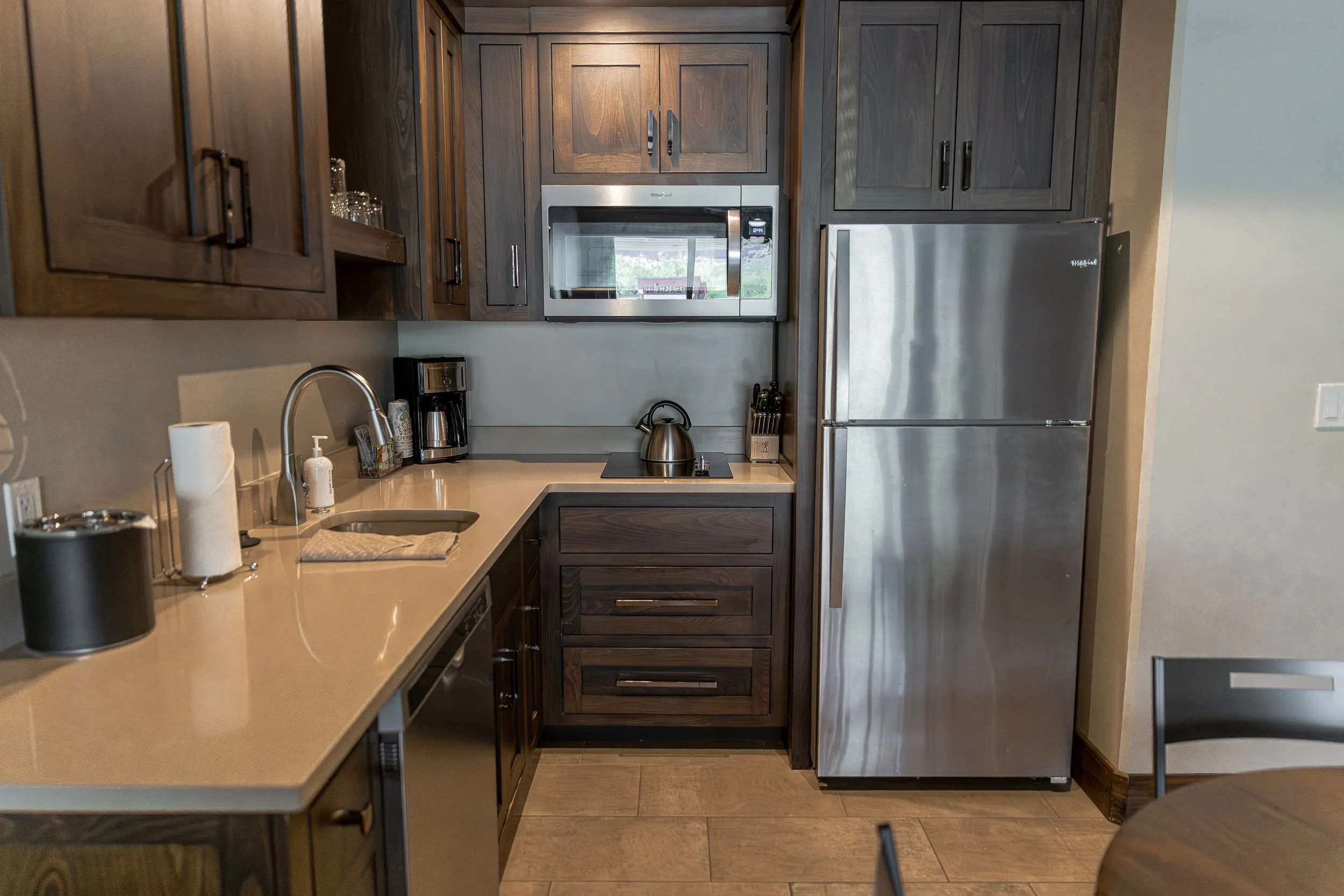 PrestigeWoodworks_Cable_Mountain_Lodge.jpg