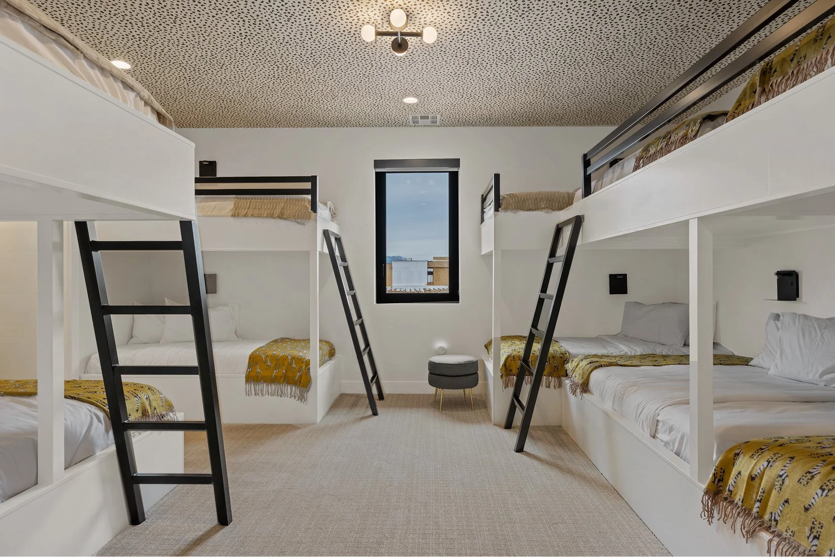 CEDAR POINTE PARADE - lystpros.com -54 1.jpg