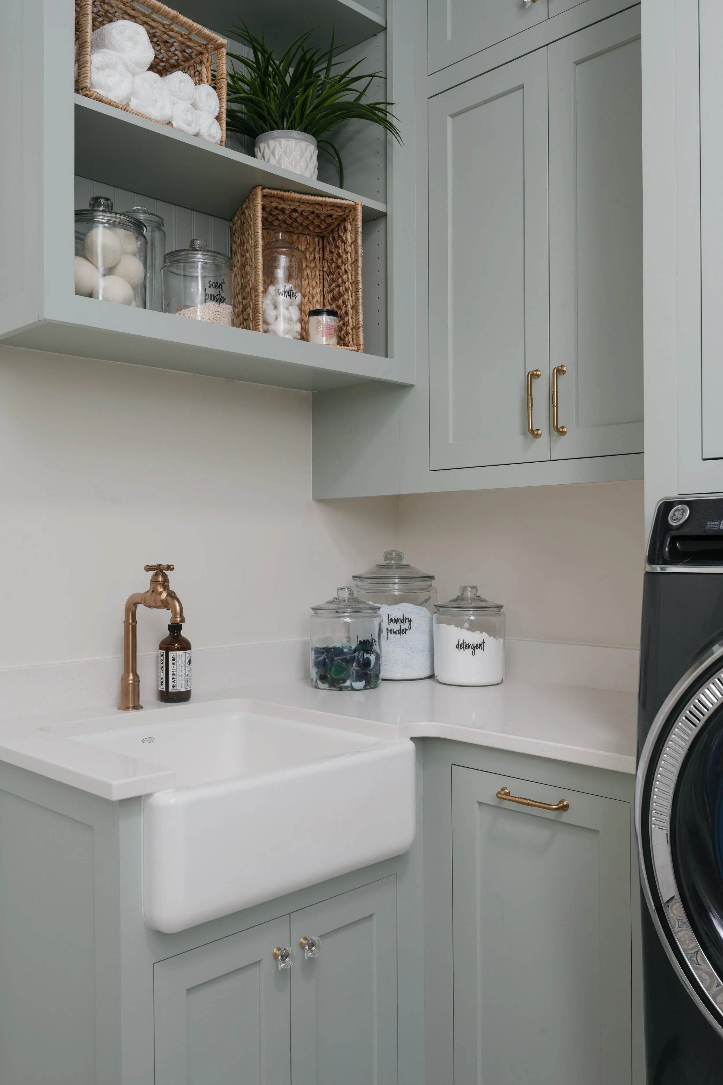 Laundry 2.jpg