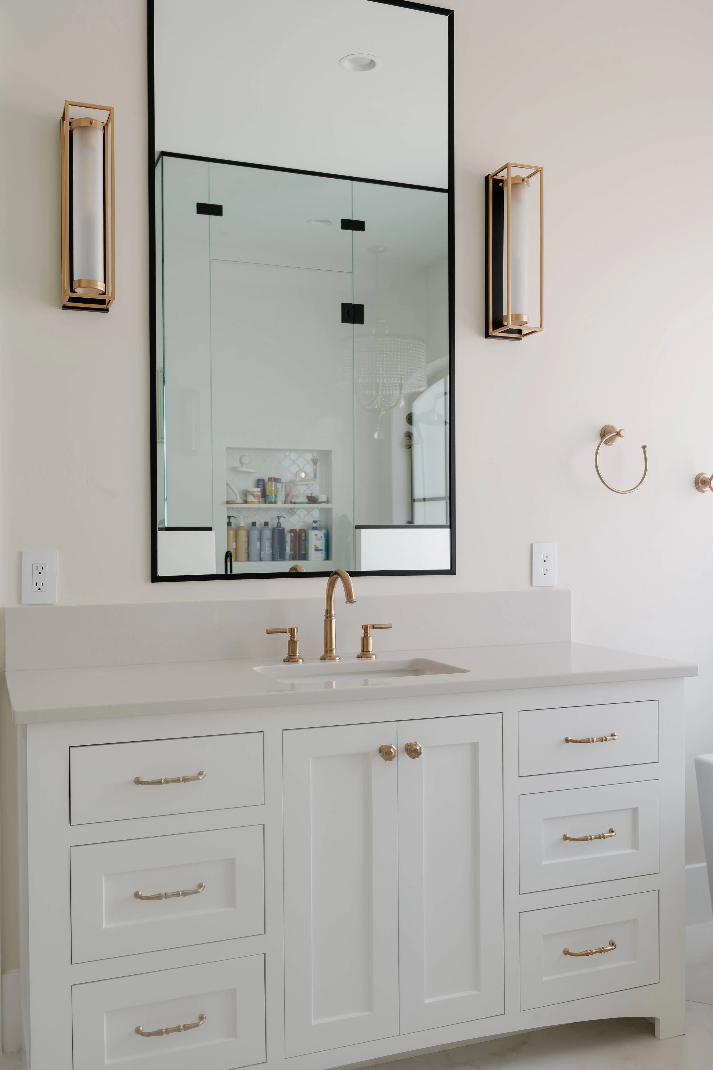 Bathroom 4.jpg