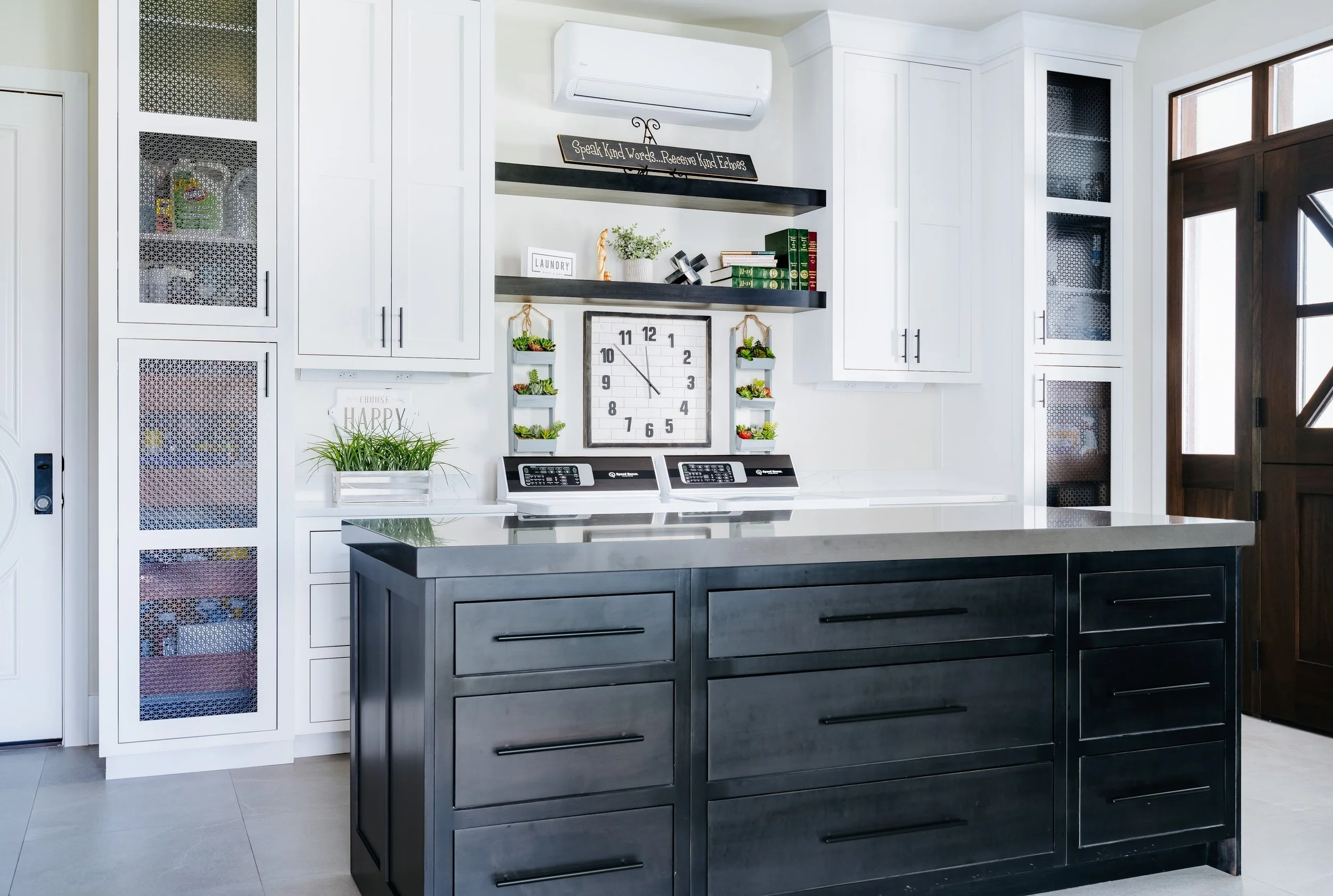 Laundry 3.jpg