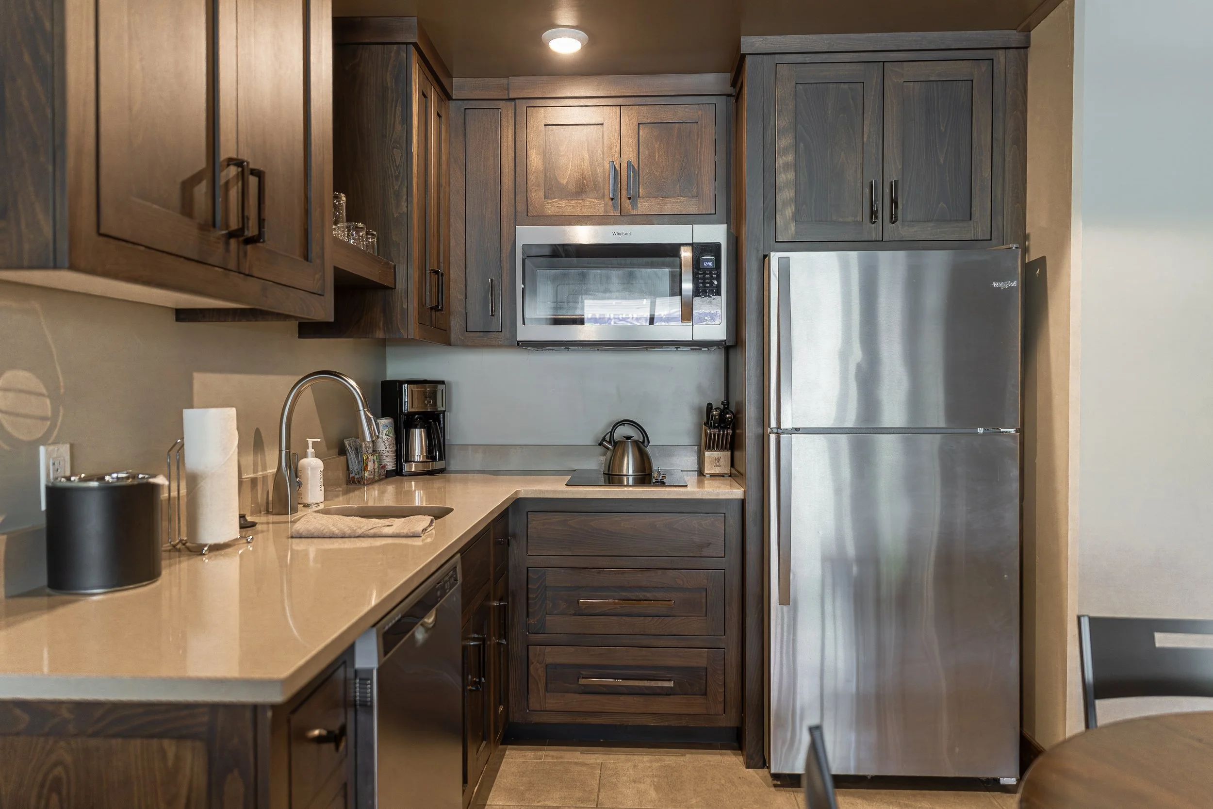 PrestigeWoodworks_Cable_Mountain_Lodge-6.jpg