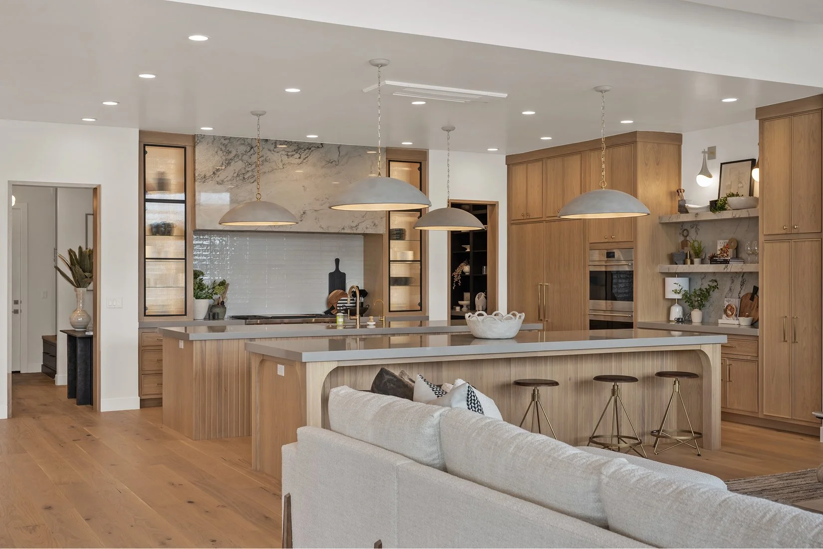 CEDAR POINTE PARADE - lystpros.com -3 1.jpg