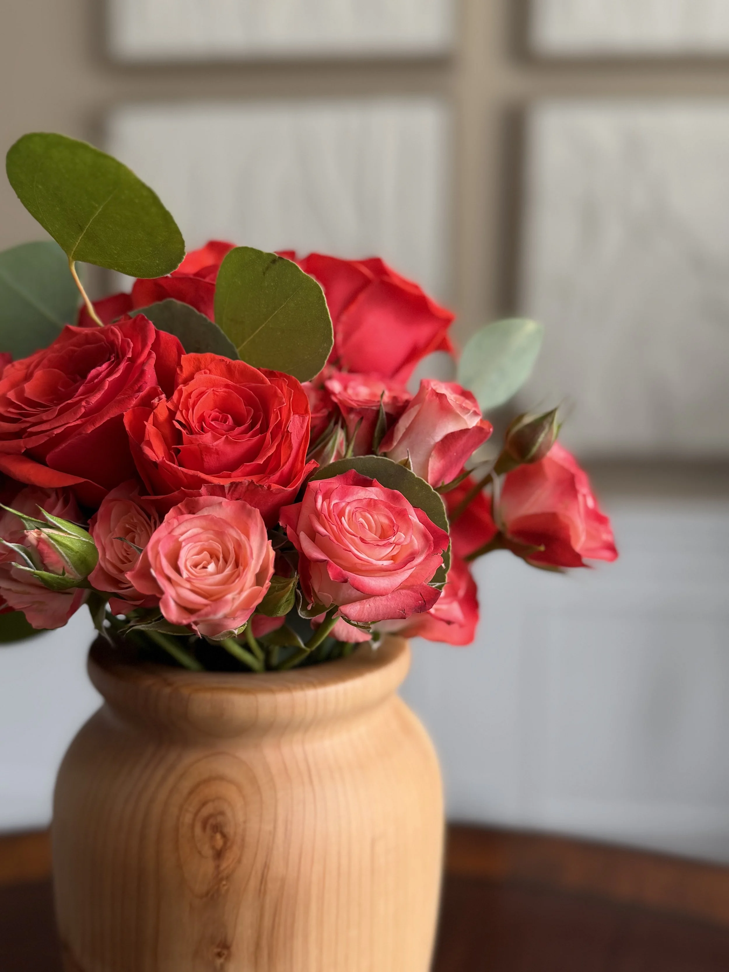Beautiful Cedar Vase and Red and Pink Eternal Roses.jpeg