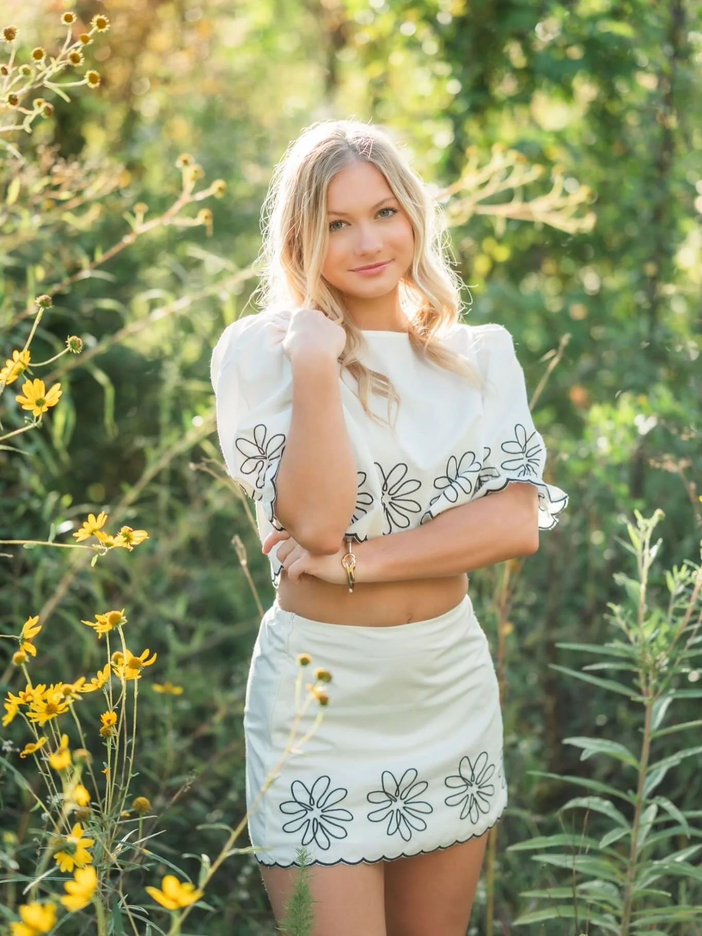 The fit 👏The glow 👏 The GORGEOUS Alise = A perfect senior session! 

Also, embarrassing confession - I took full advantage to ask her what the mess &ldquo;67&rdquo; meant. 

Sometimes you just get desperate to figure out what your seven year old is