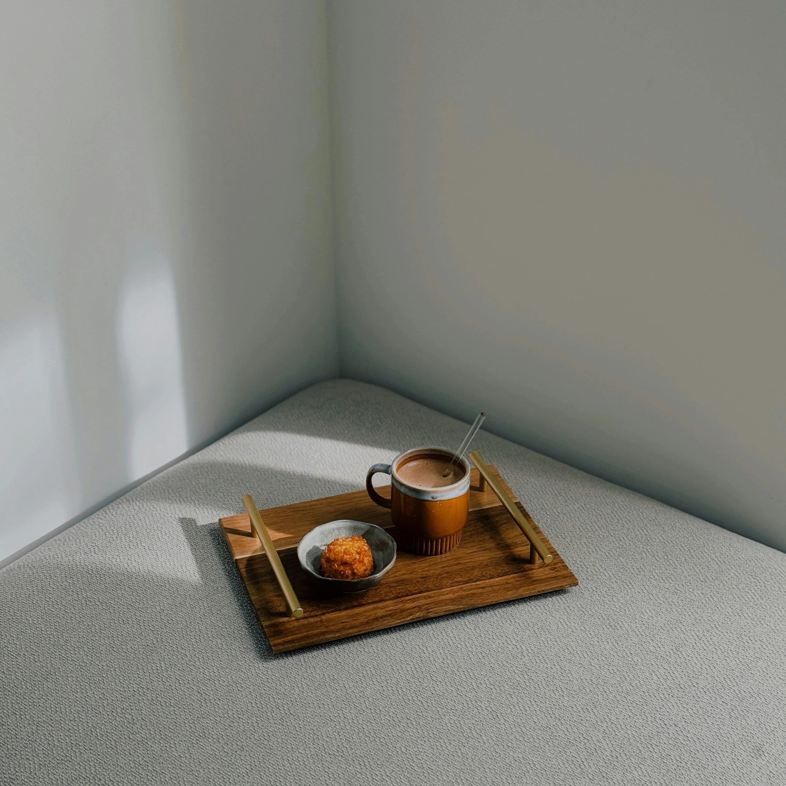 Why Tracking Emotional Patterns Changes Behavior (Without Judgment)