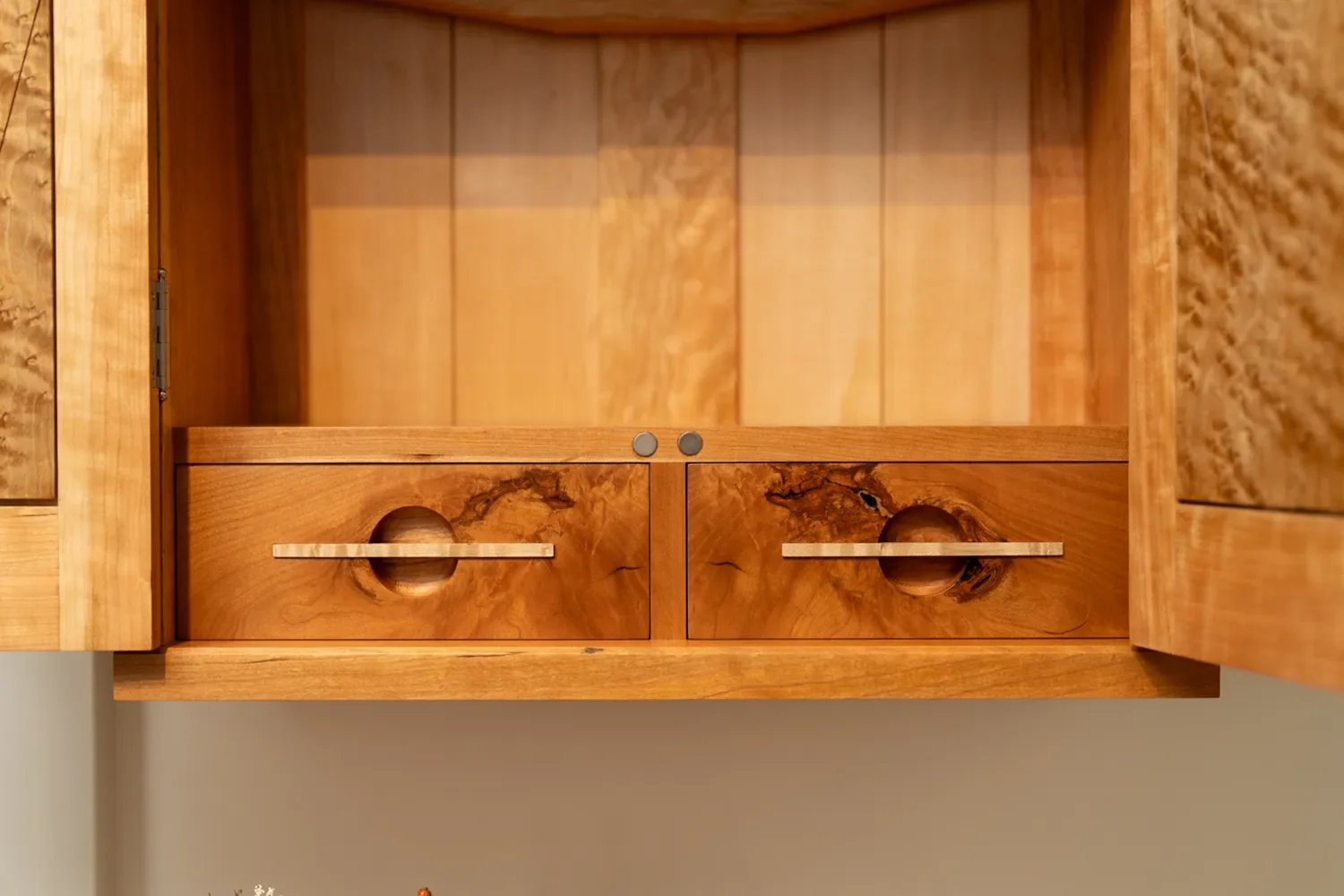 Flint-Hill-Furniture-by-Louis-Lovas (13).webp