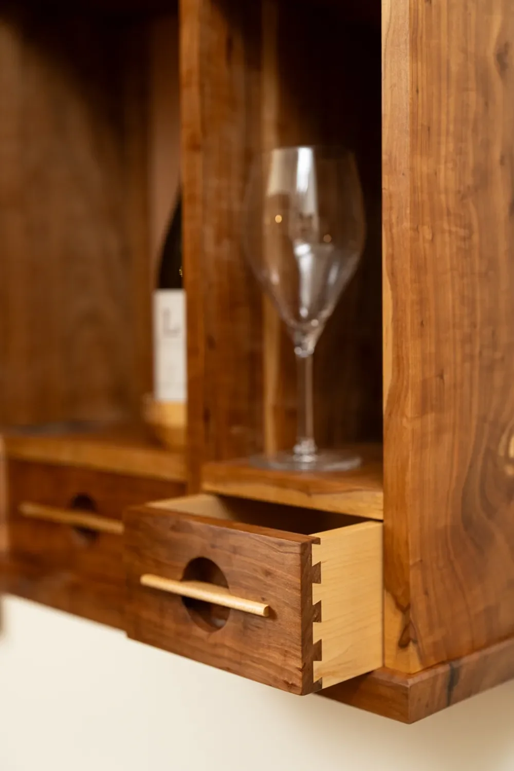 Flint-Hill-Furniture-by-Louis-Lovas (30).webp
