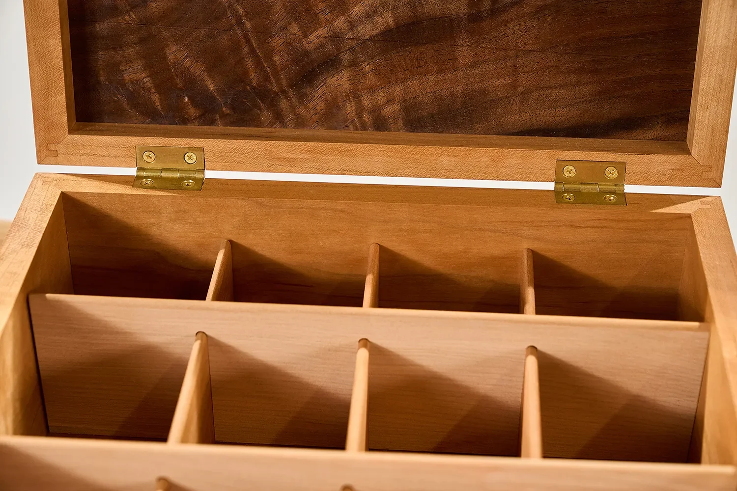 Flint-Hill-Furniture-by-Louis-Lovas (59).webp