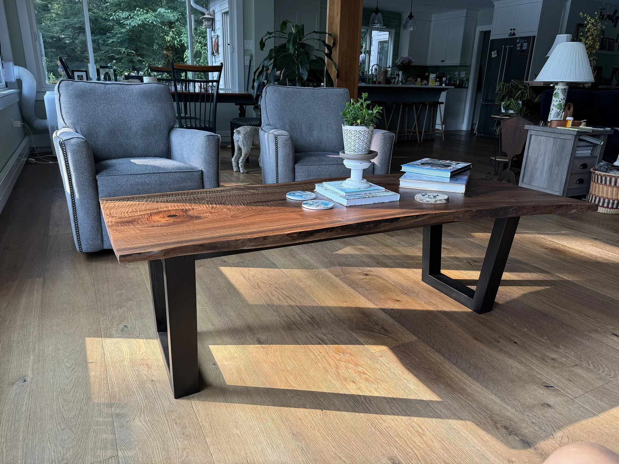 Louis Lovas-Flint Hill furniture (16).webp