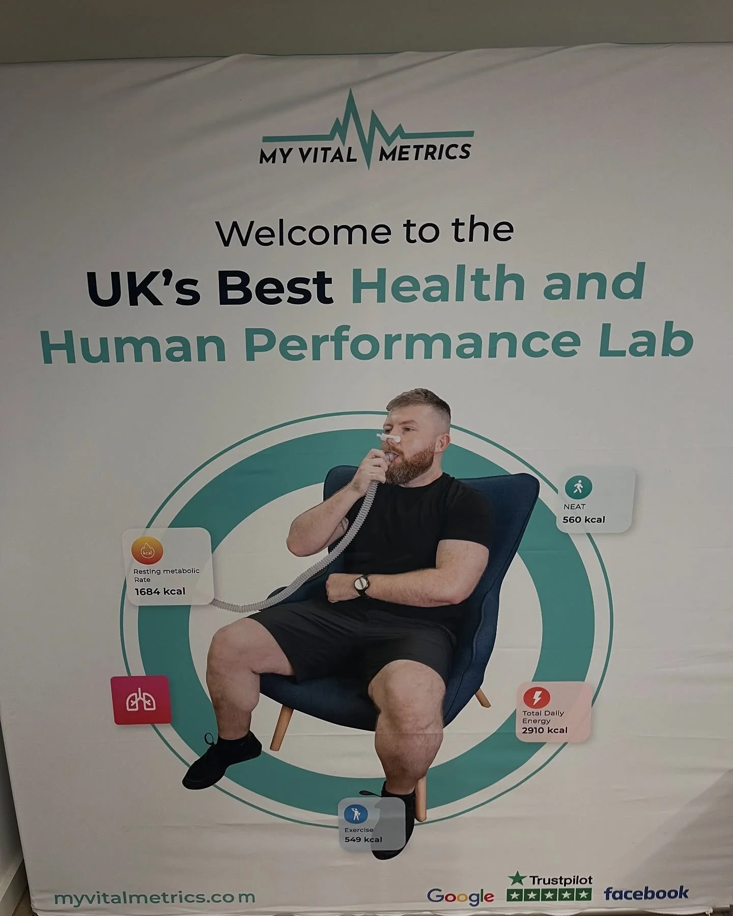 Last week @myvitalmetrics invited me to their new Manchester lab to complete a DEXA scan and have a VO2 max test. I’ve posted screenshots of some of the results which you might find, and I definitely found, interesting and useful.
First of al