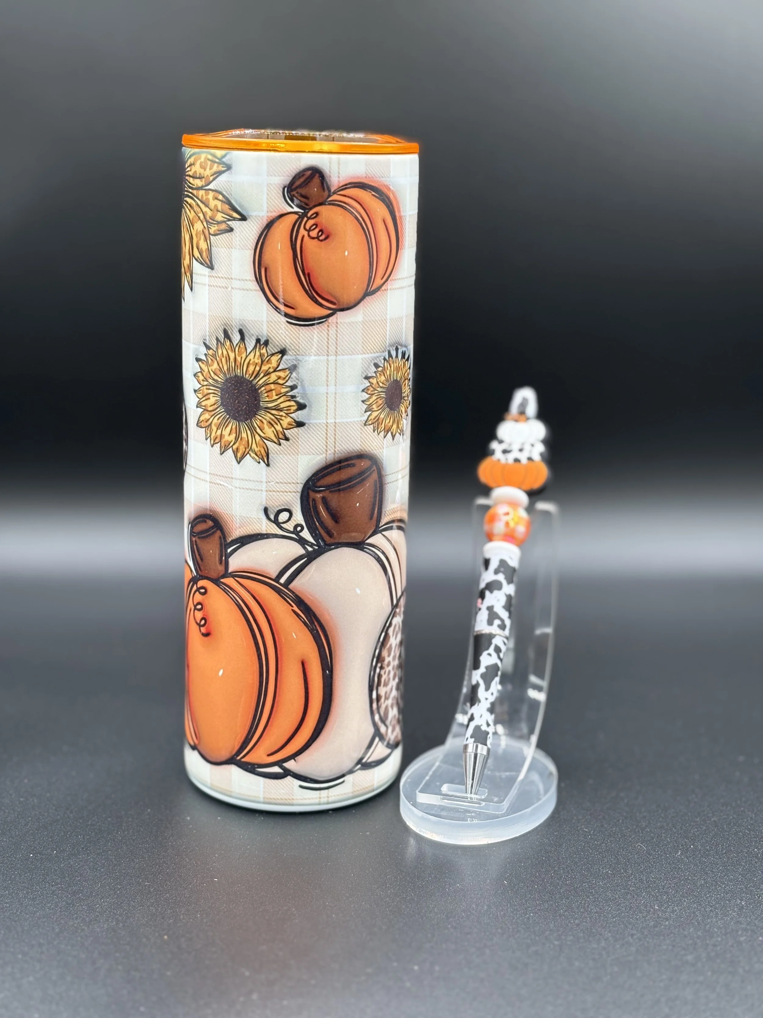 Fall Pumpkin (with pen)