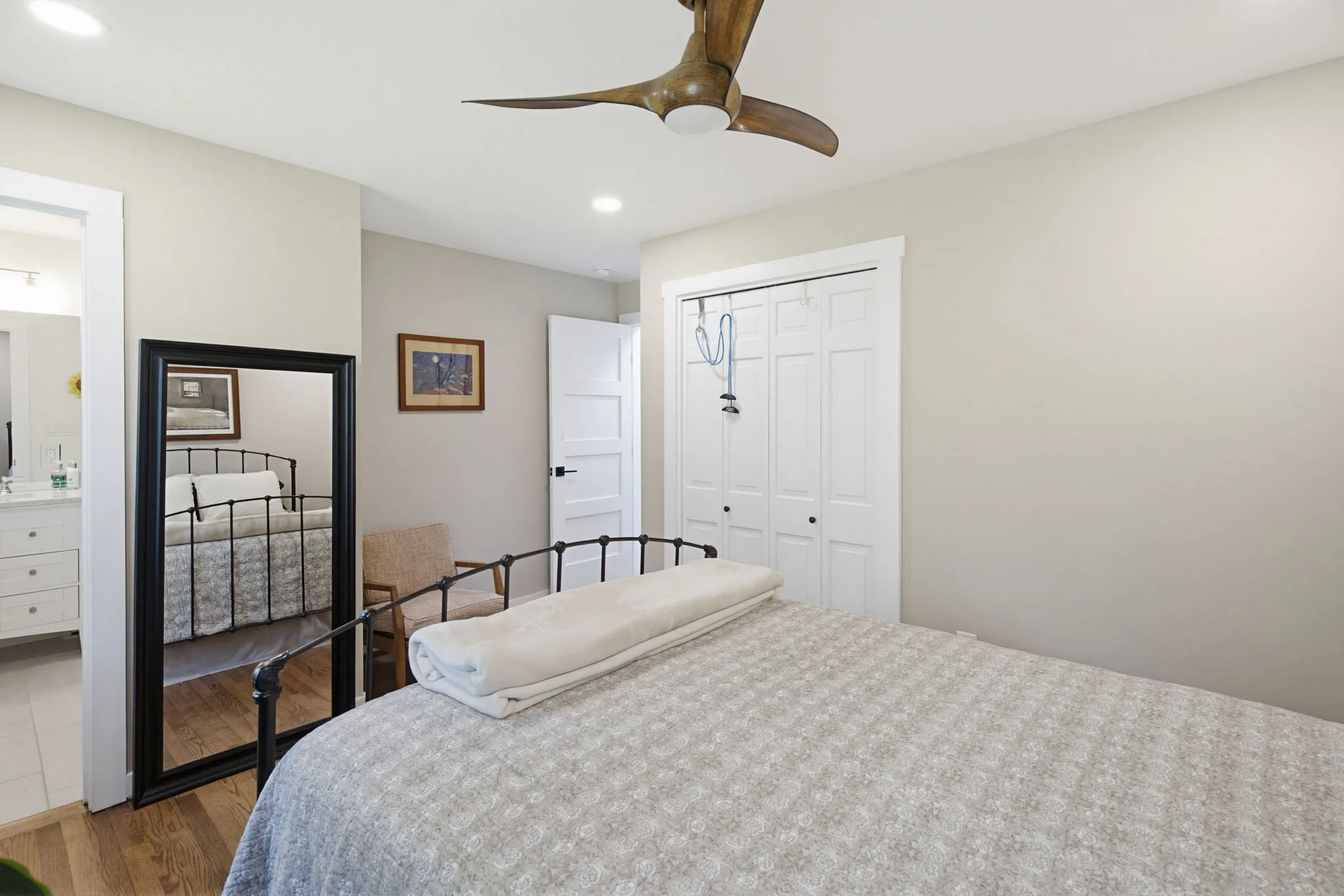 24-web-or-mls-2846 Callway Dr-24.jpg