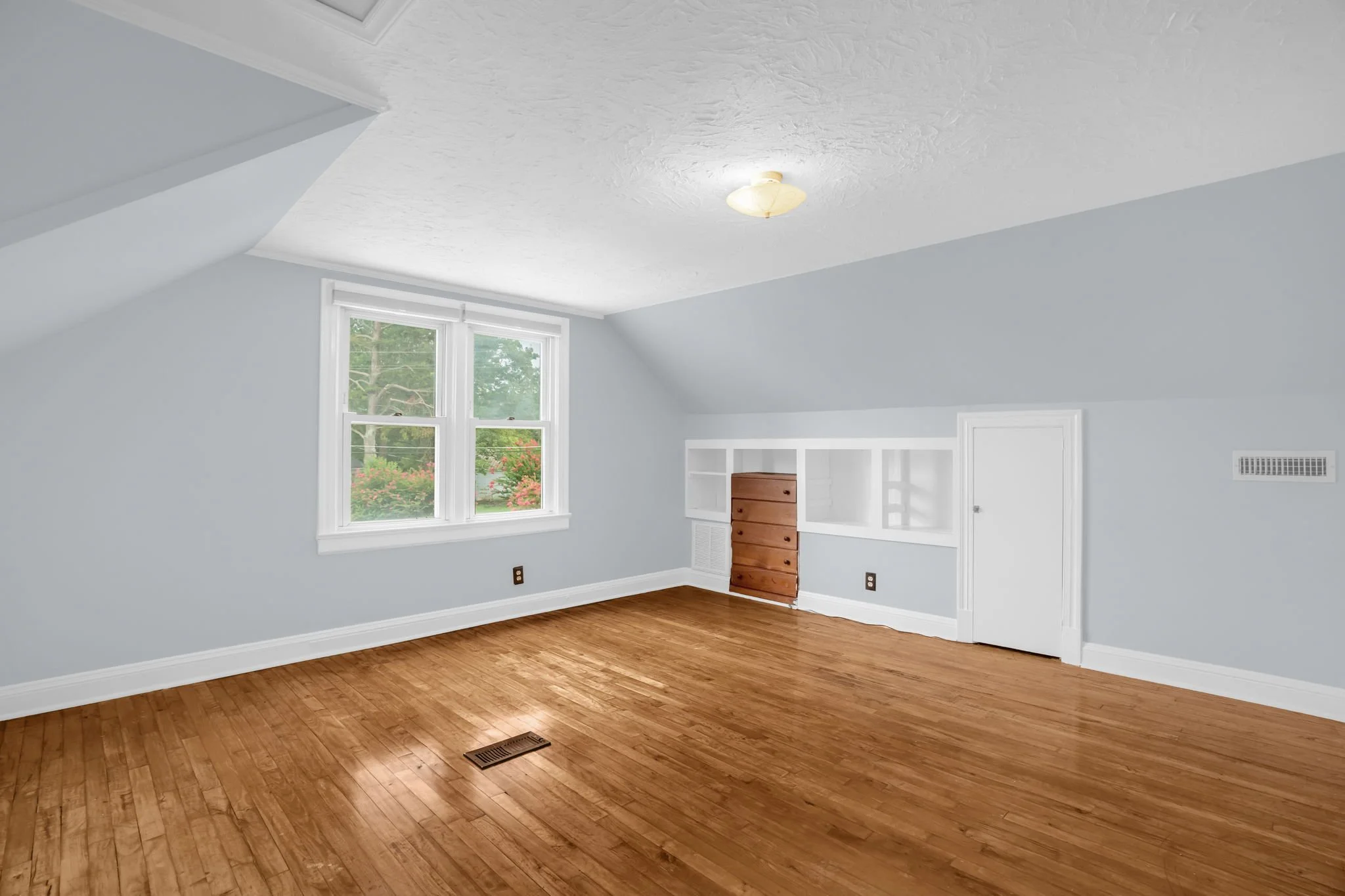 Roll Construction-remodel-home-graham-maple-north-carolina-interior 4.jpg