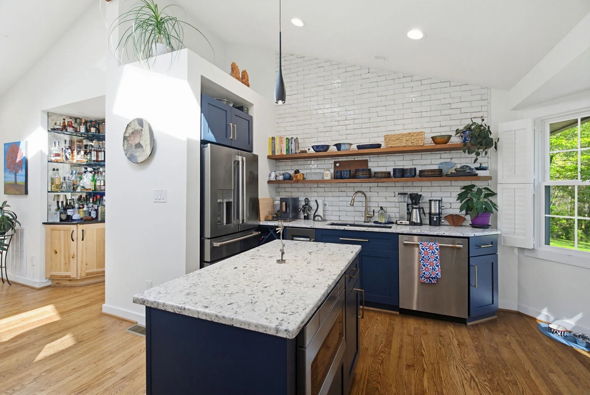 16-web-or-mls-2846 Callway Dr-16.jpg