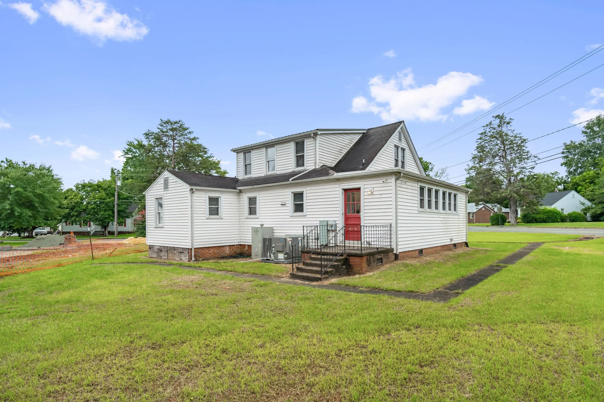 Roll Construction-remodel-home-graham-maple-north-carolina-exterior 3.jpg