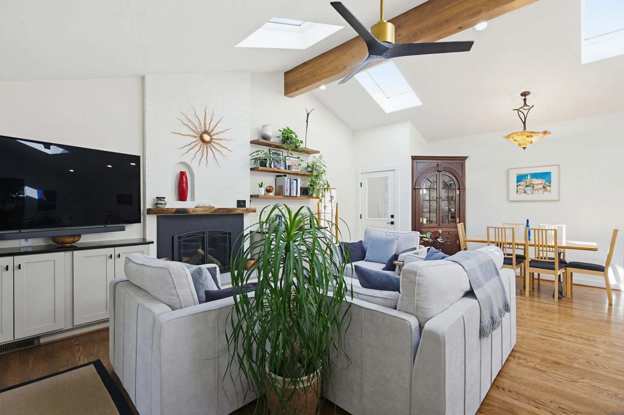 9-web-or-mls-2846 Callway Dr-9.jpg