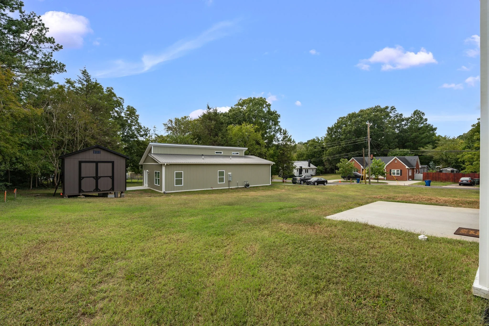 29-web-or-mls-207 E Parker St-29.jpg
