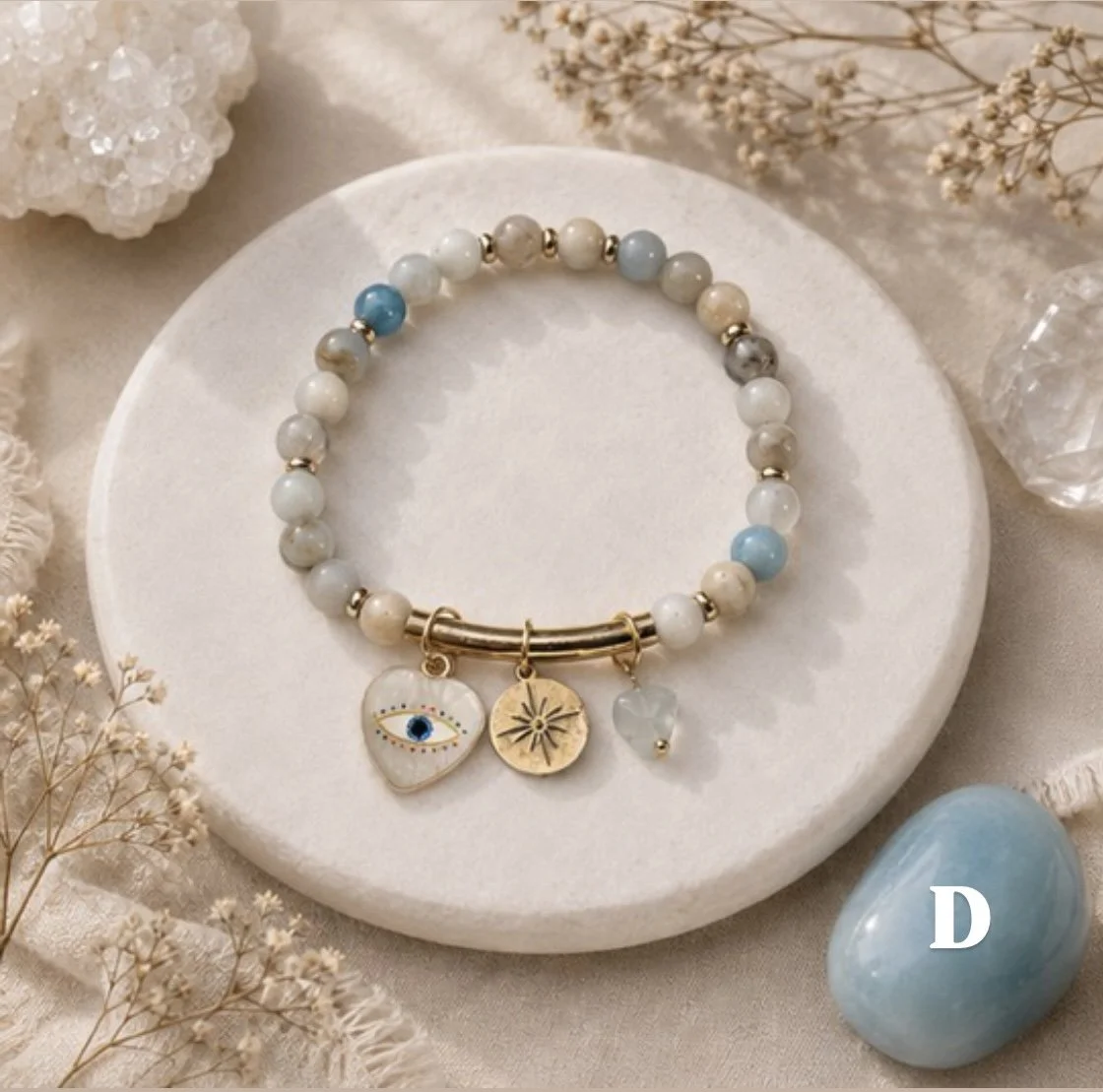 bracelet-d-pierres-semi-precieuses-aigue-marine-amazonite-the-skull-witch.jpg