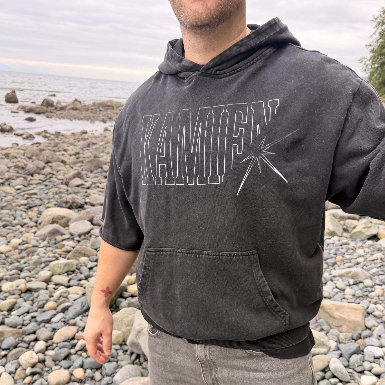 seren hoodie front 3.png
