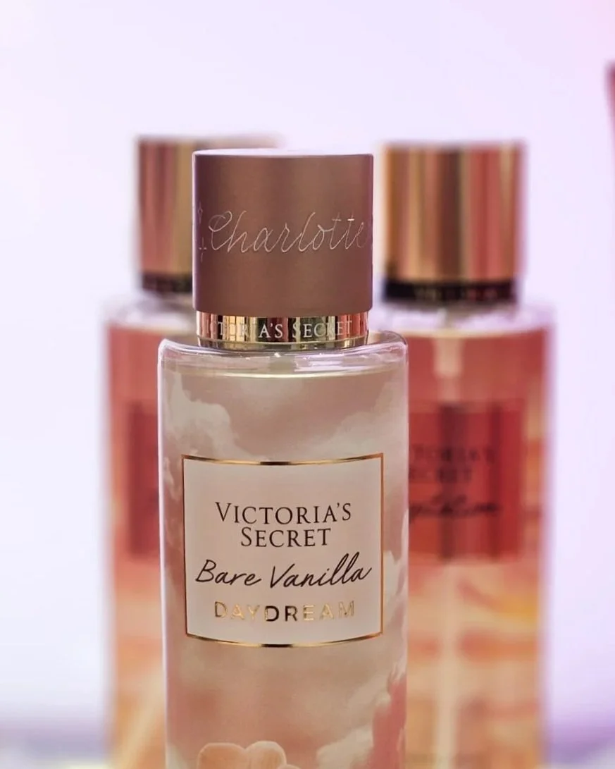 By+CH+Atelier_Fragrance+Engraving_Victoria+Secret.jpg