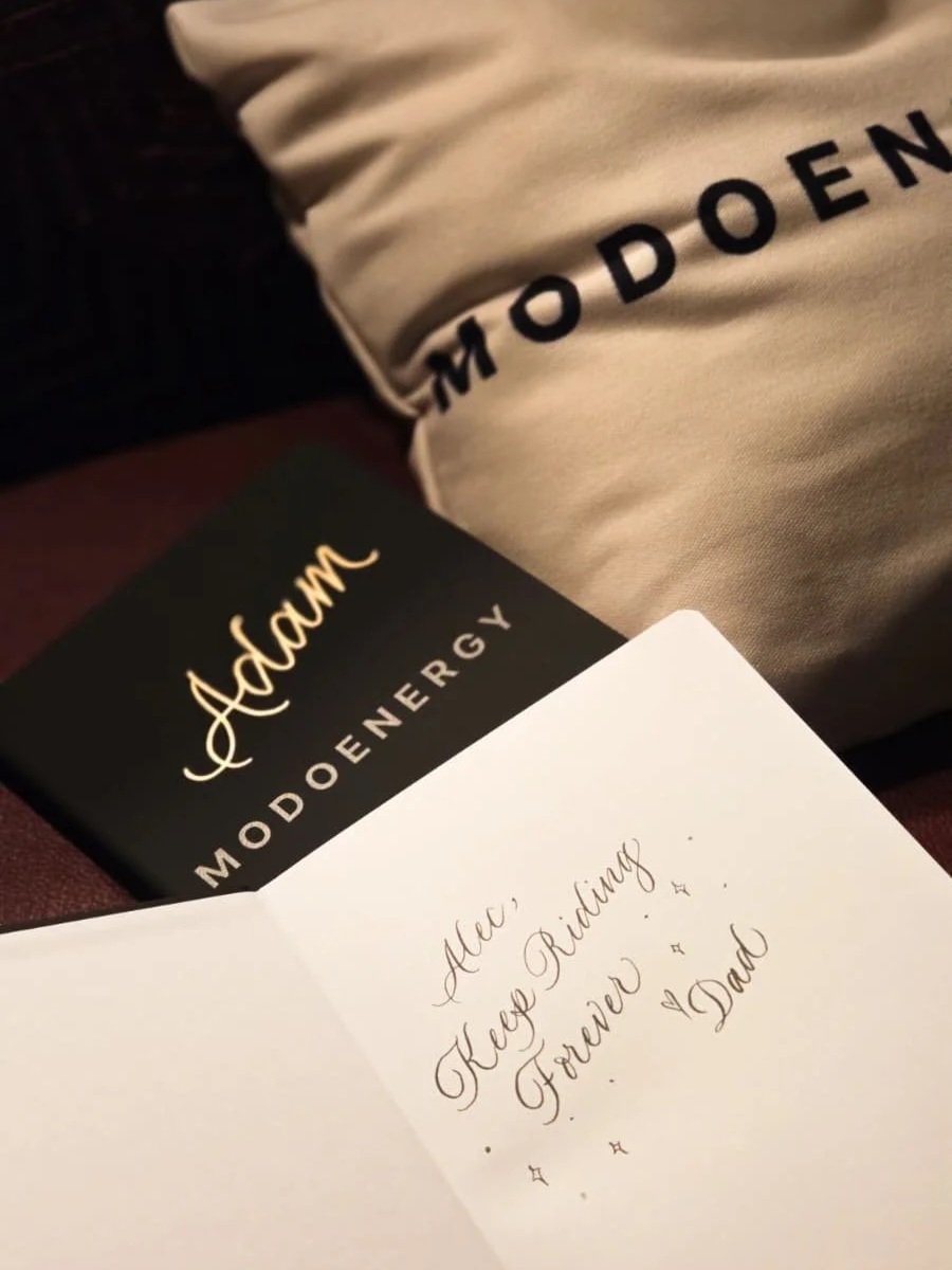 Bespoke Calligraphy for Modoenergy Corporate Event