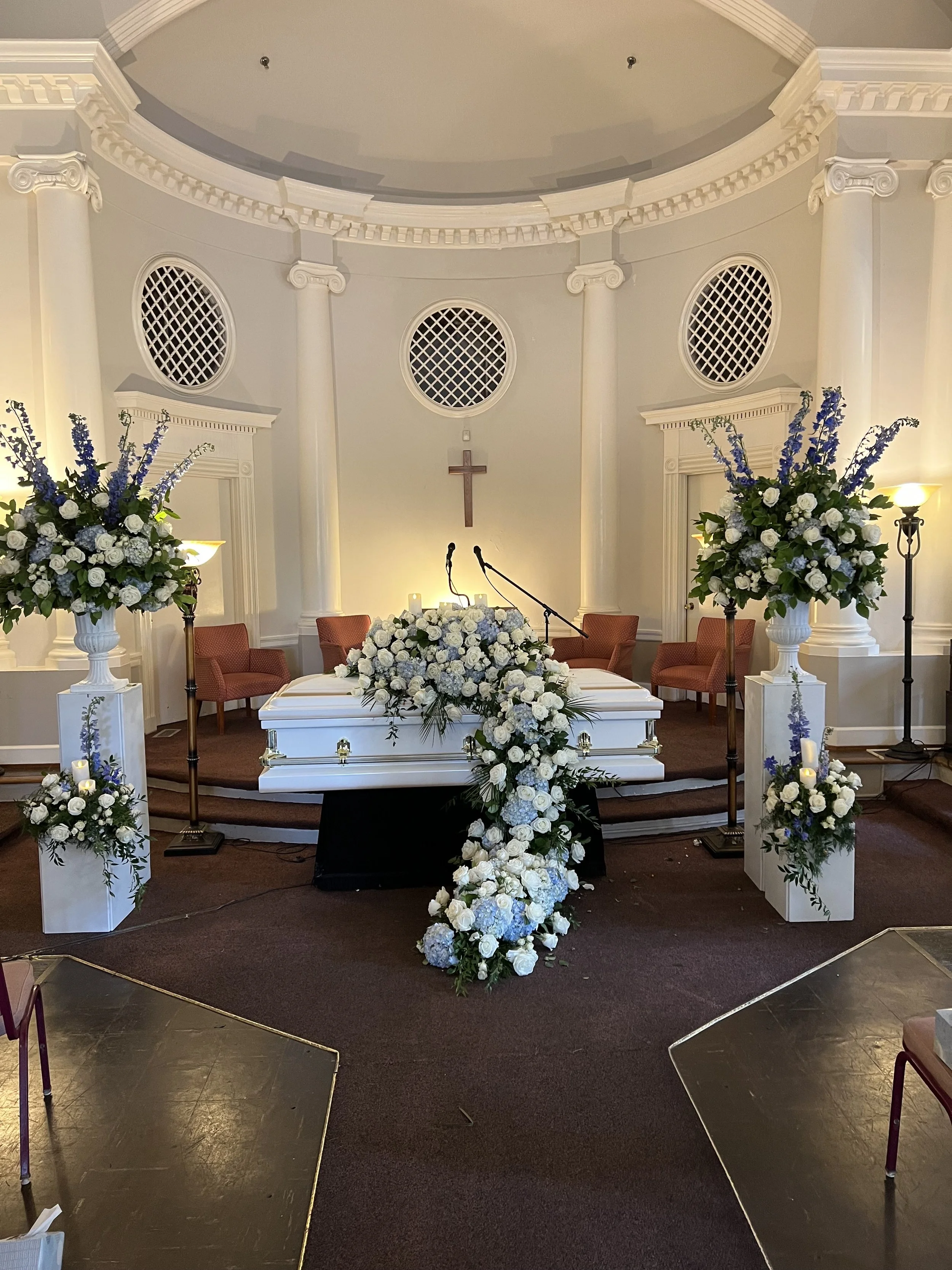 1 DAY: Sympathy Design Tribute Style Shoot $895 EARLY BIRD SALE