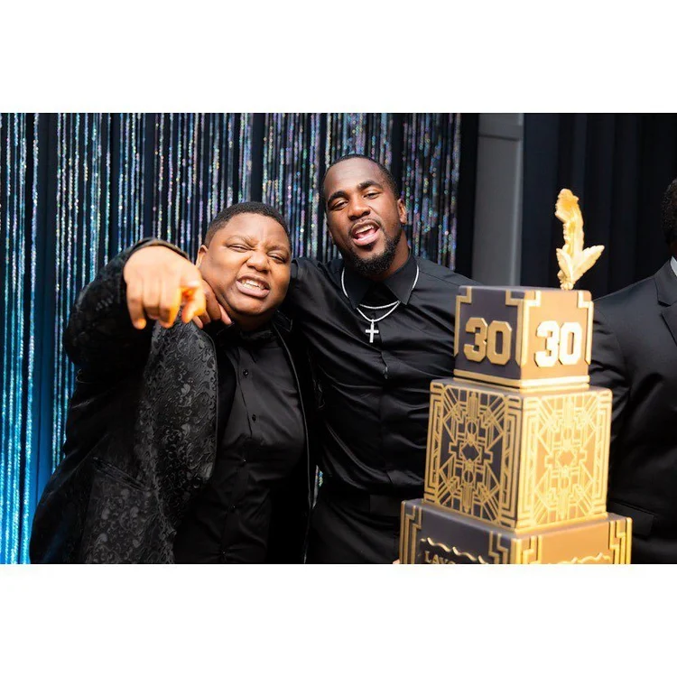 Richard Bailey celebrating with Lavonte David