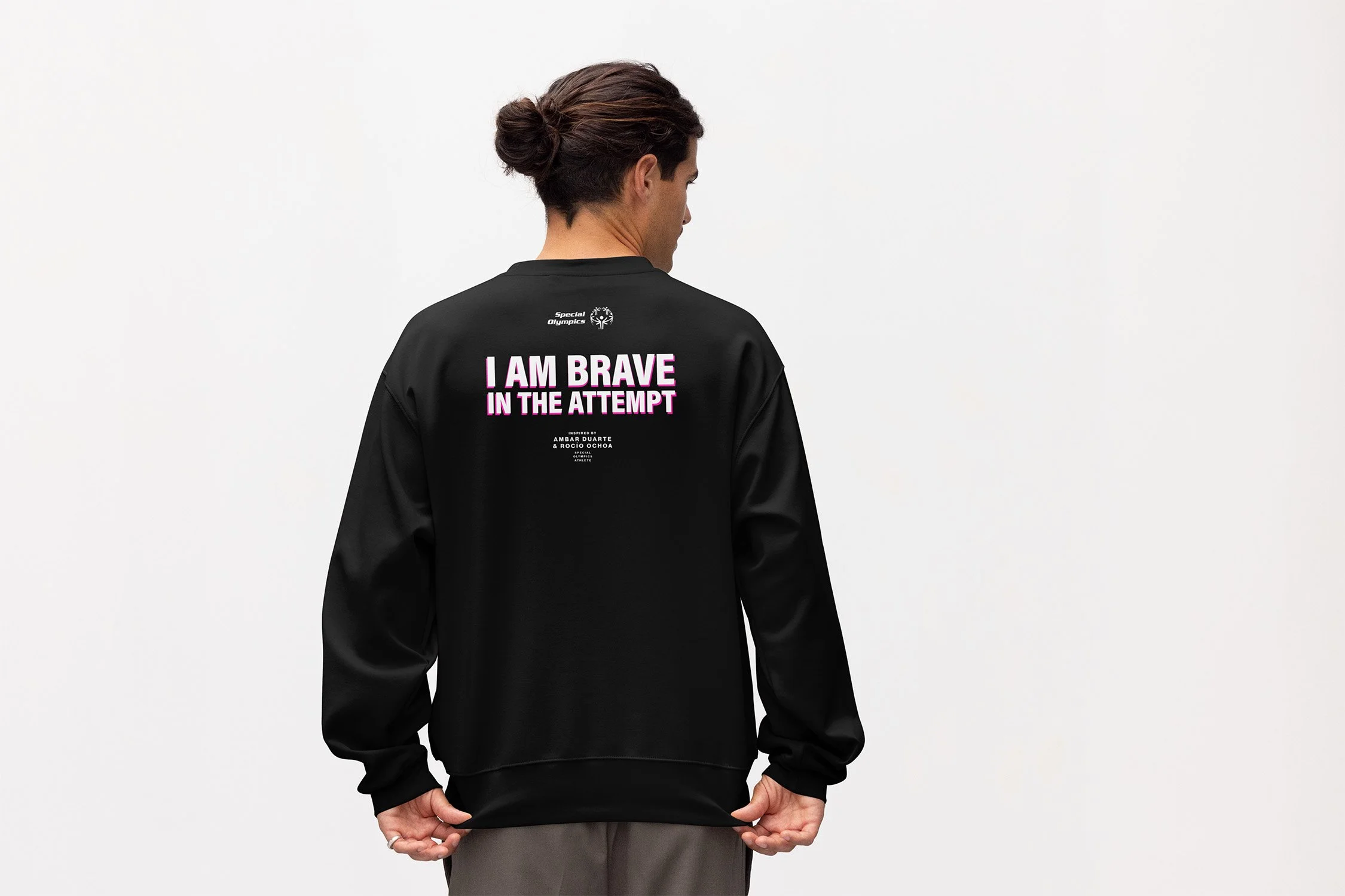 25-SO-AthleteDesign-RocioAmbar-02-Back.jpg