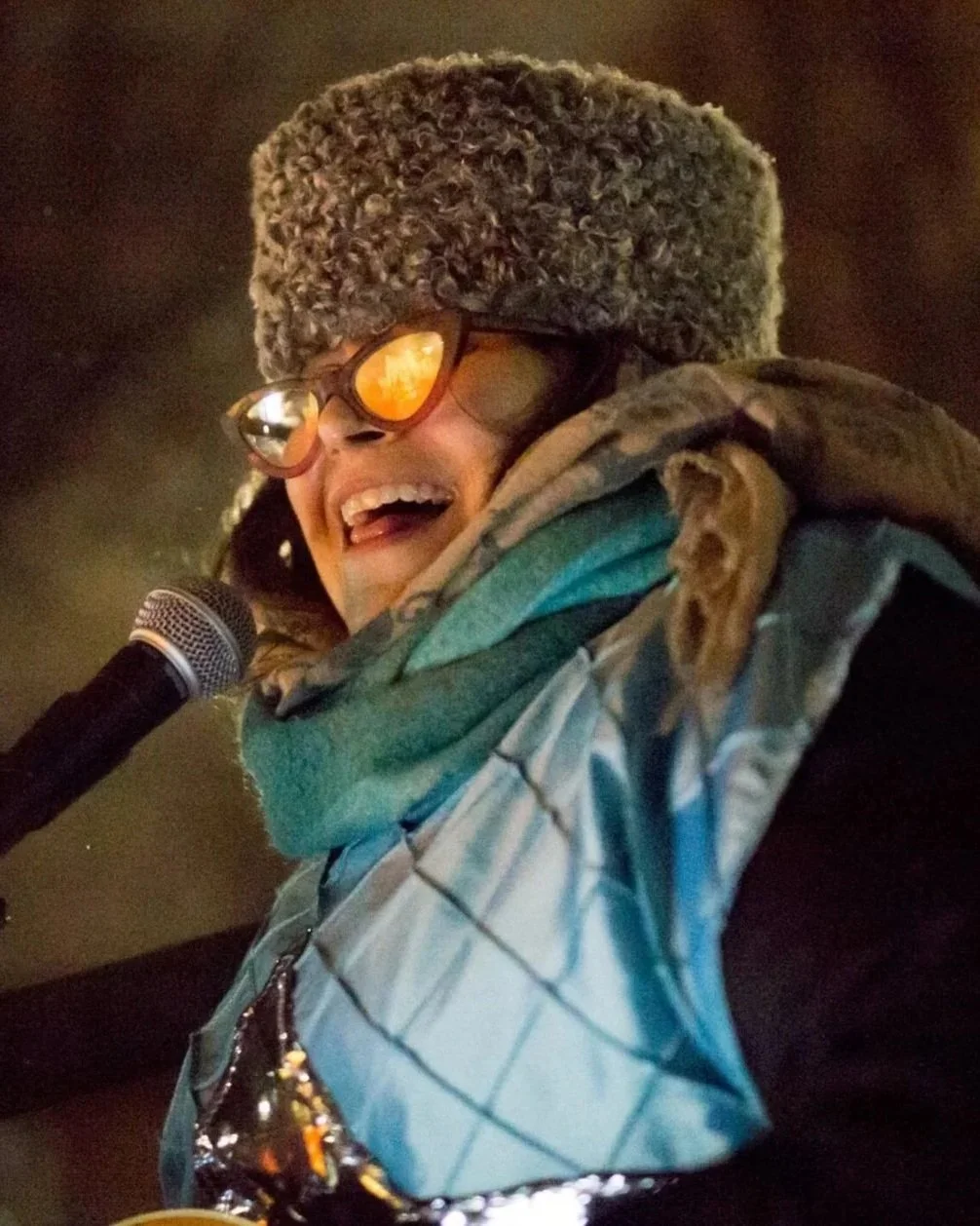 Andrea Kuzmich - Singer, conductor, guitarist