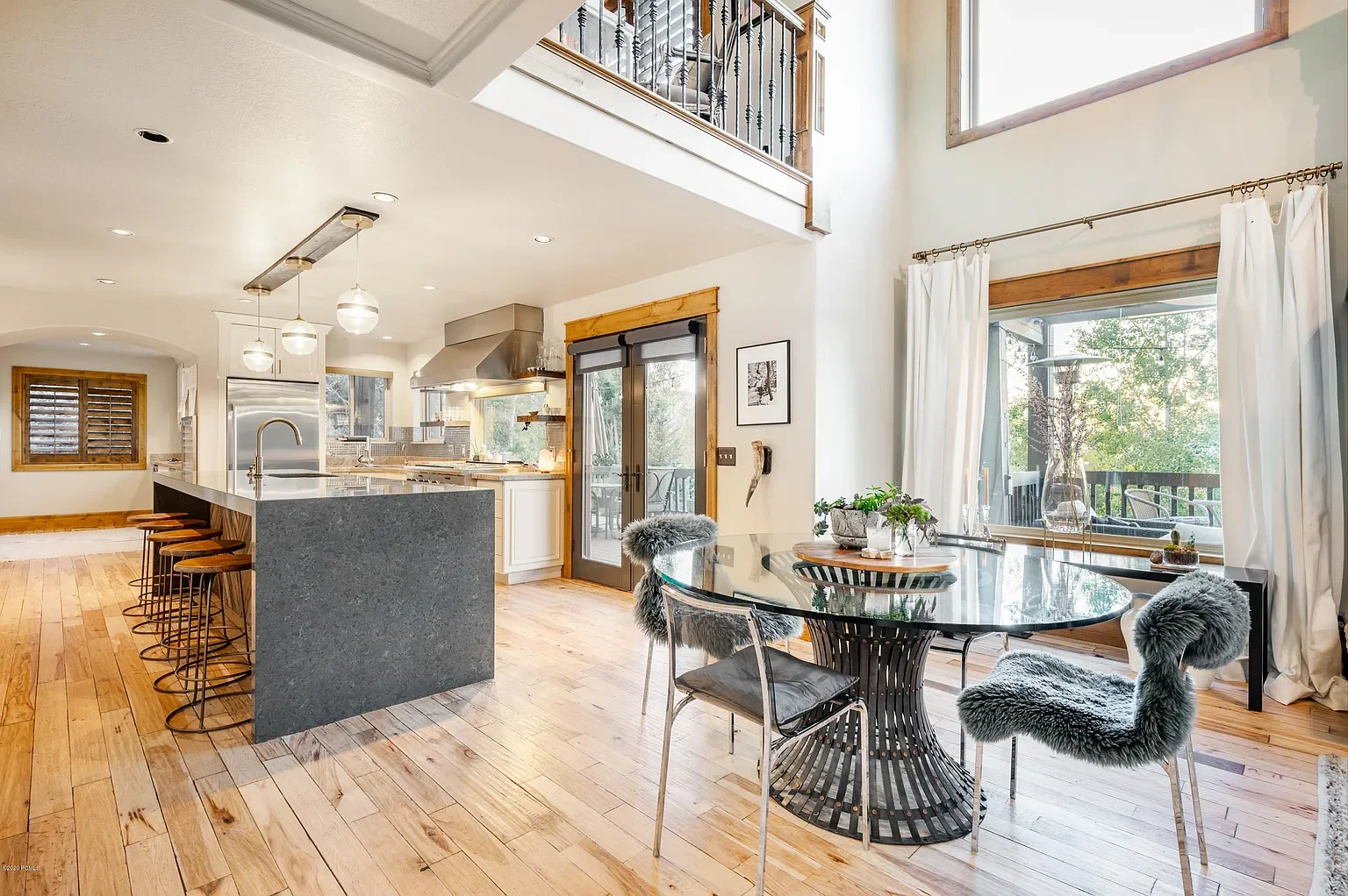 eat in kitchen.webp
